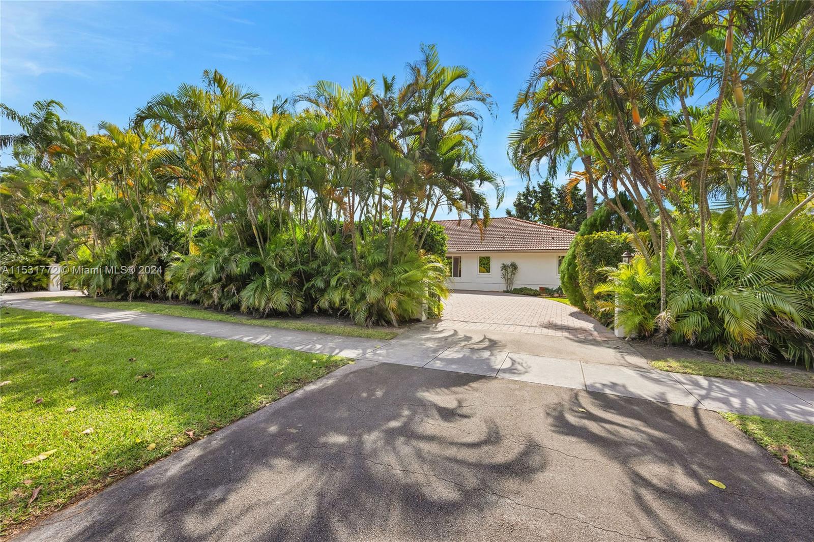 CAMBRIDGE LAWNS PARK - Residential