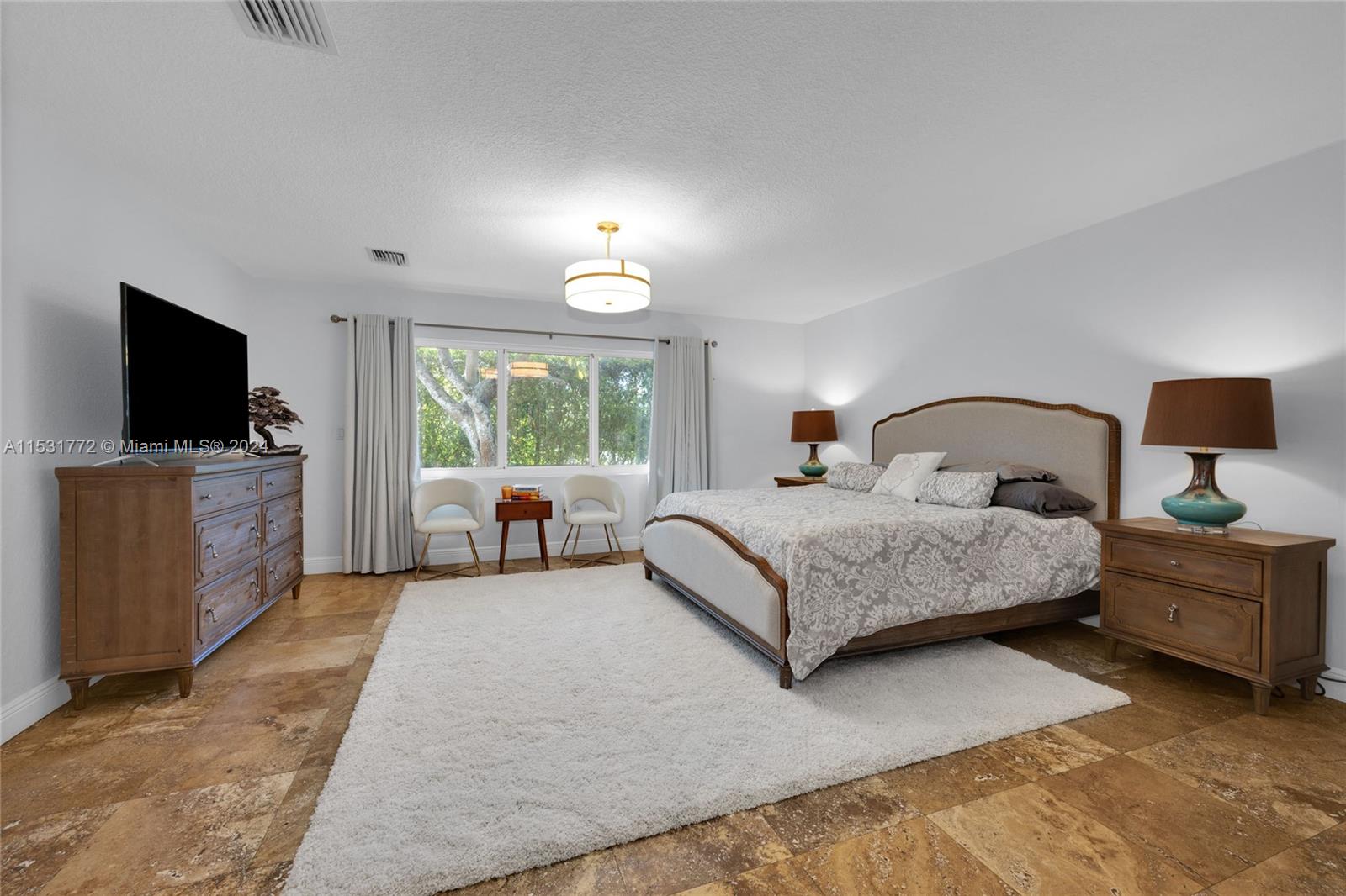 CAMBRIDGE LAWNS PARK - Residential