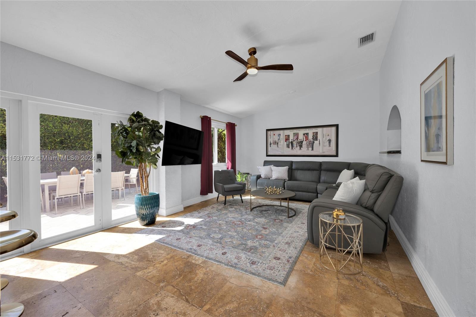 CAMBRIDGE LAWNS PARK - Residential