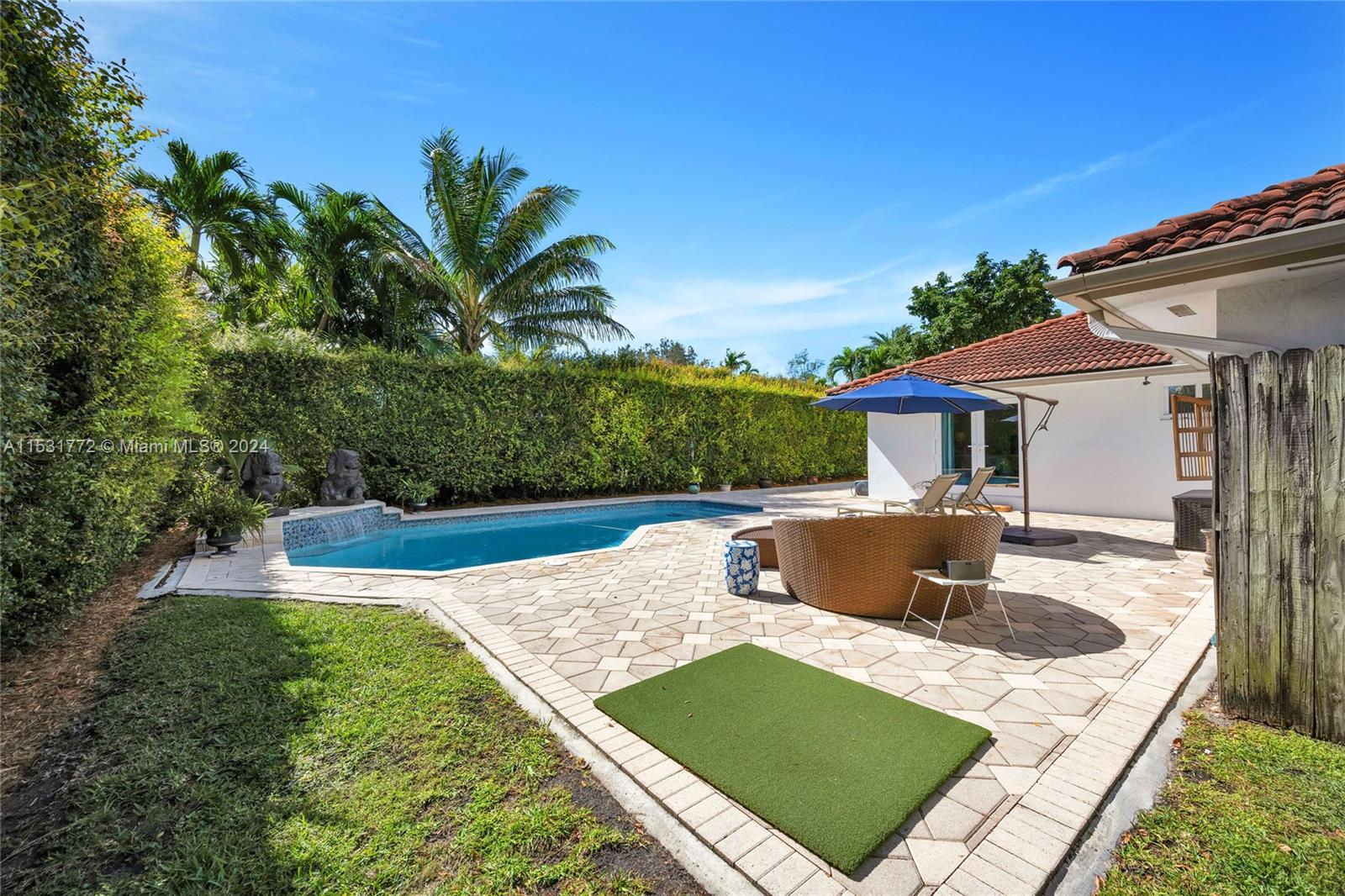 CAMBRIDGE LAWNS PARK - Residential