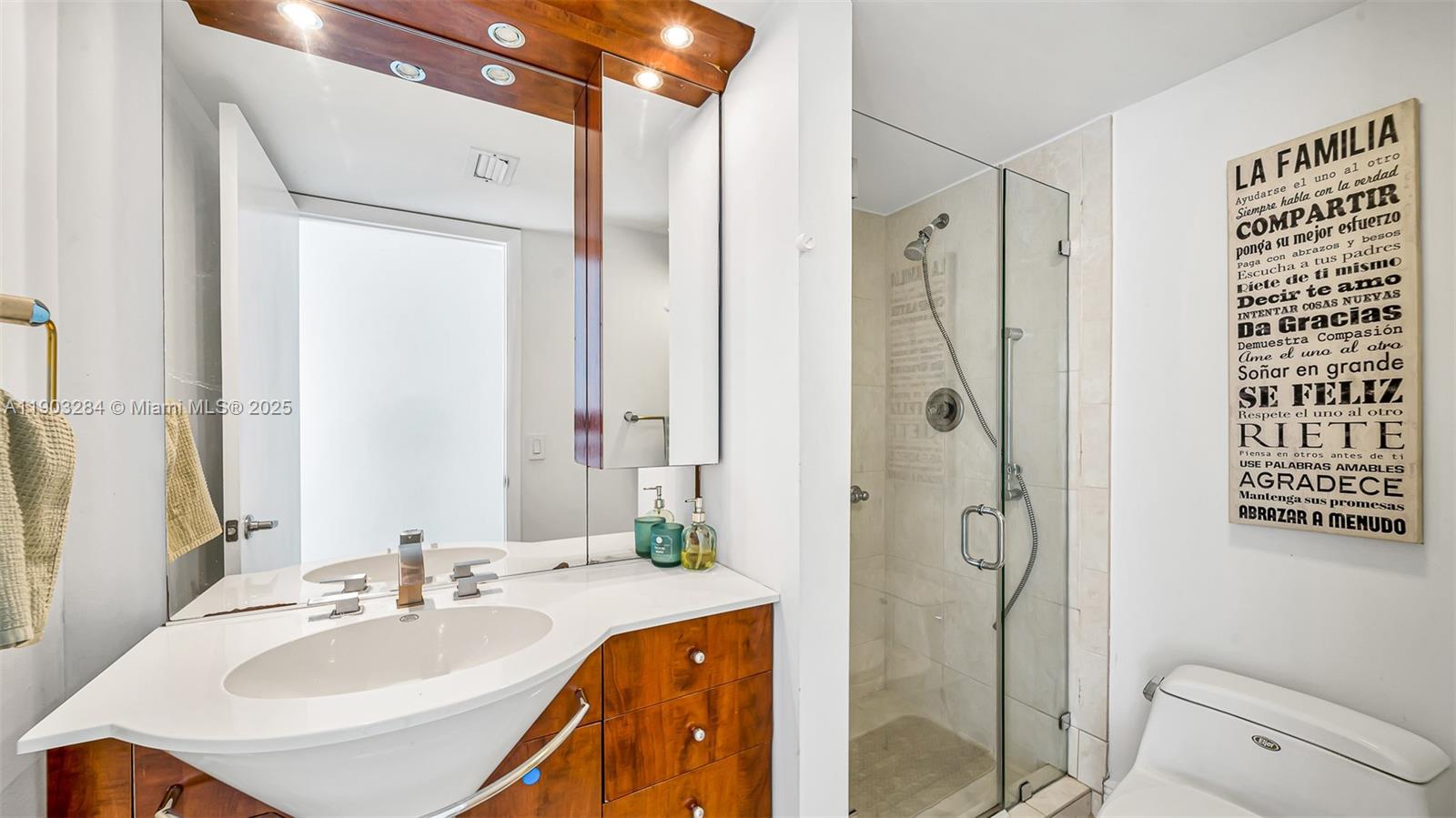 POINCIANA IS YT & RCQ CLU - Residential