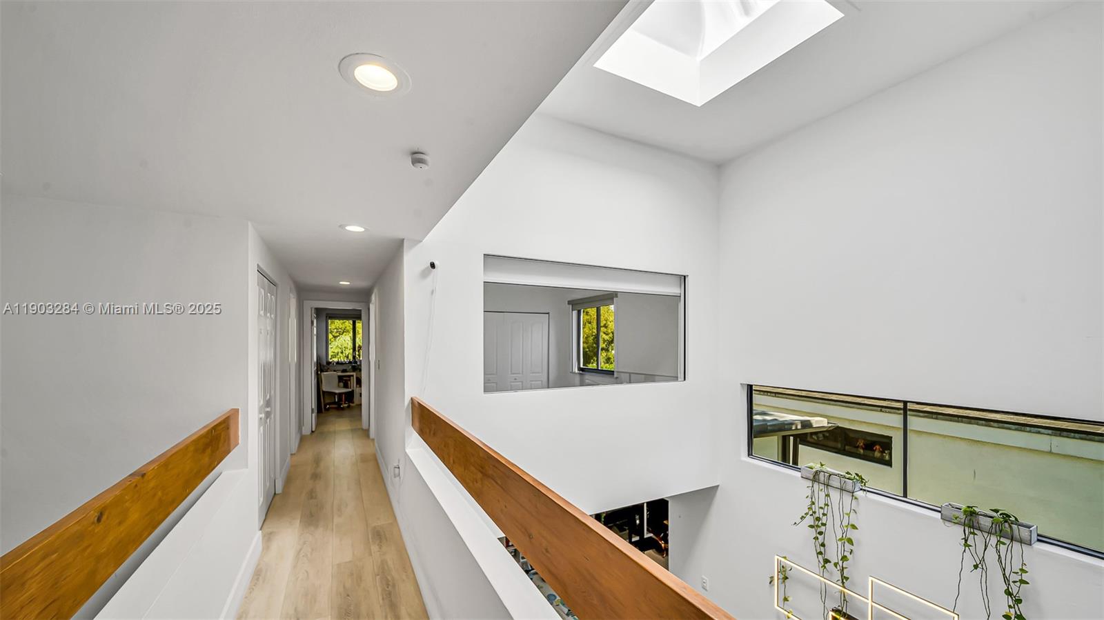 POINCIANA IS YT & RCQ CLU - Residential