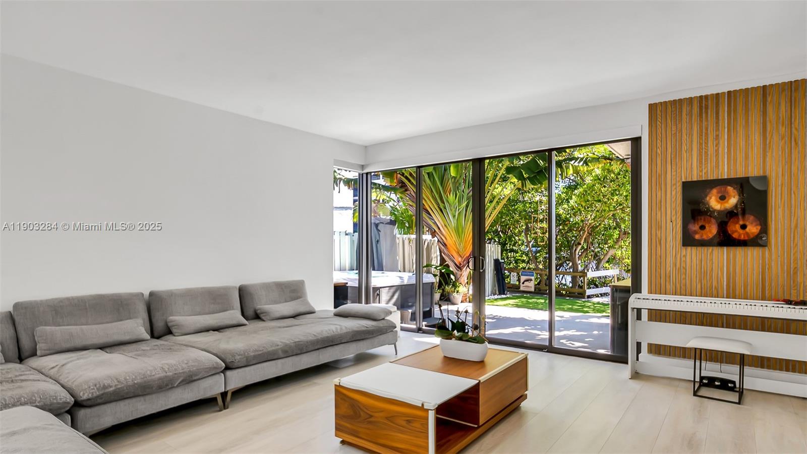 POINCIANA IS YT & RCQ CLU - Residential