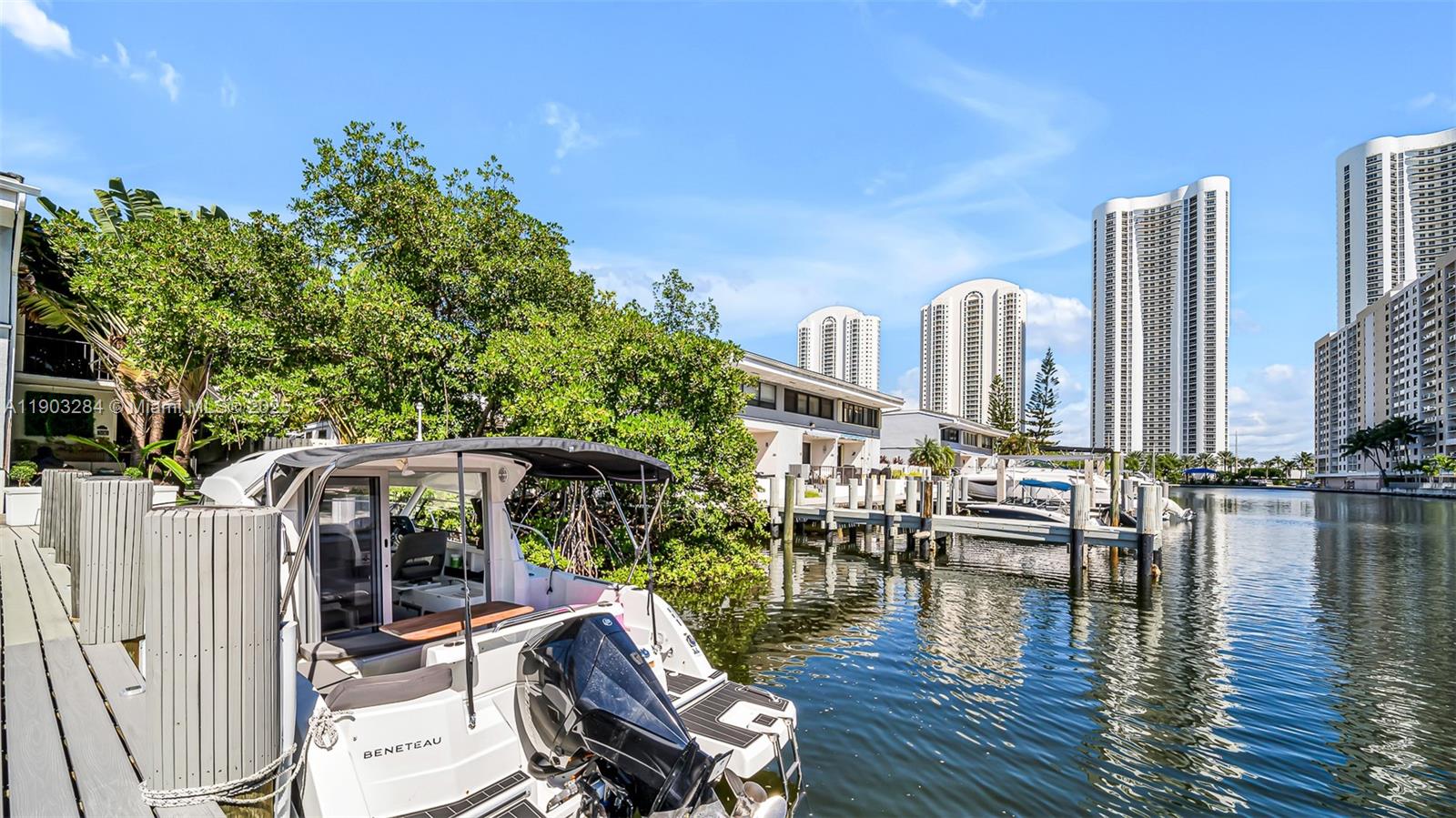 View photos, virtual tours, details... 300 Poinciana Dr 702