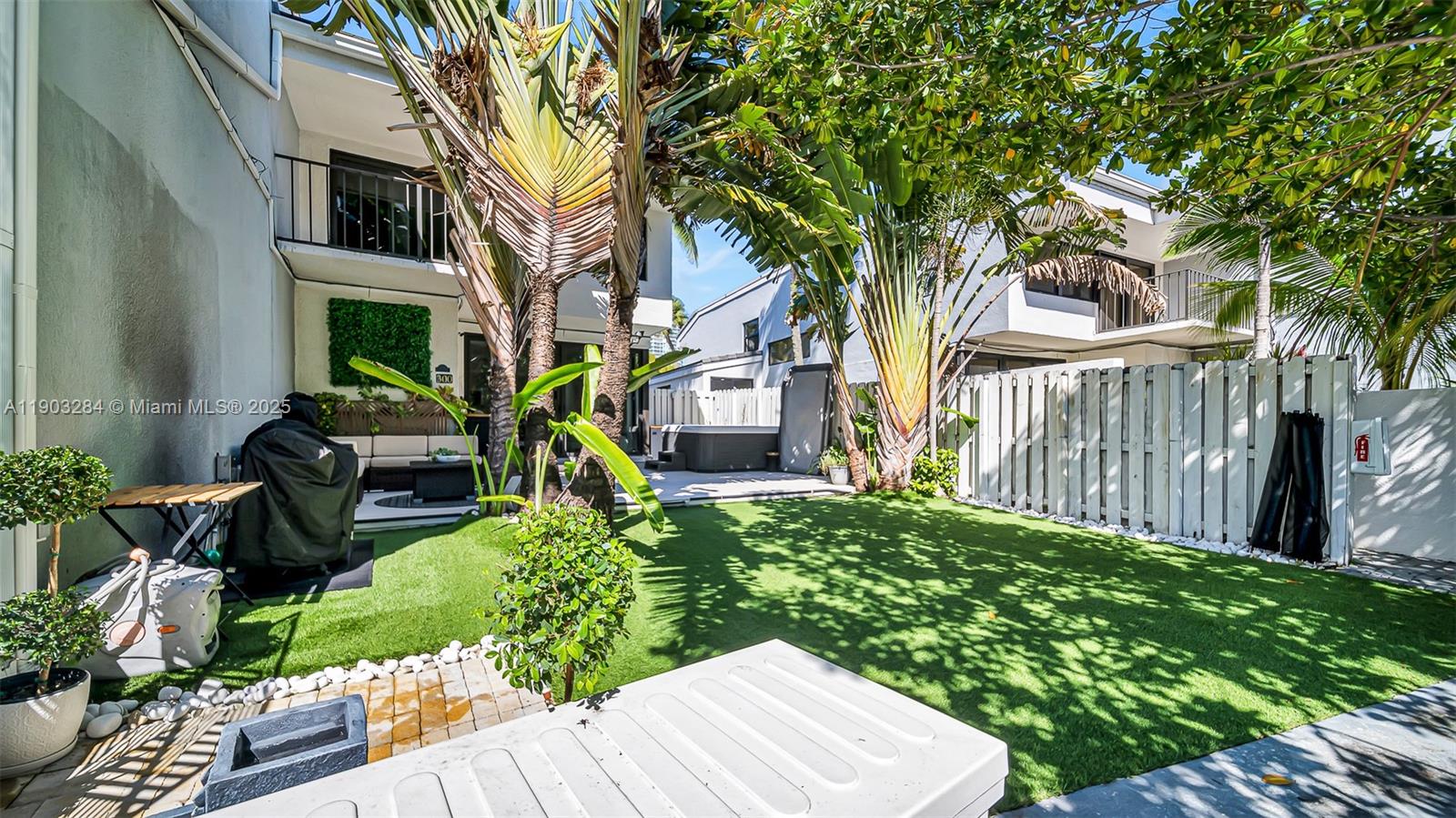 POINCIANA IS YT & RCQ CLU - Residential