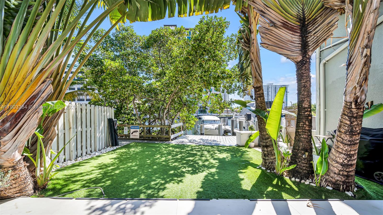 POINCIANA IS YT & RCQ CLU - Residential