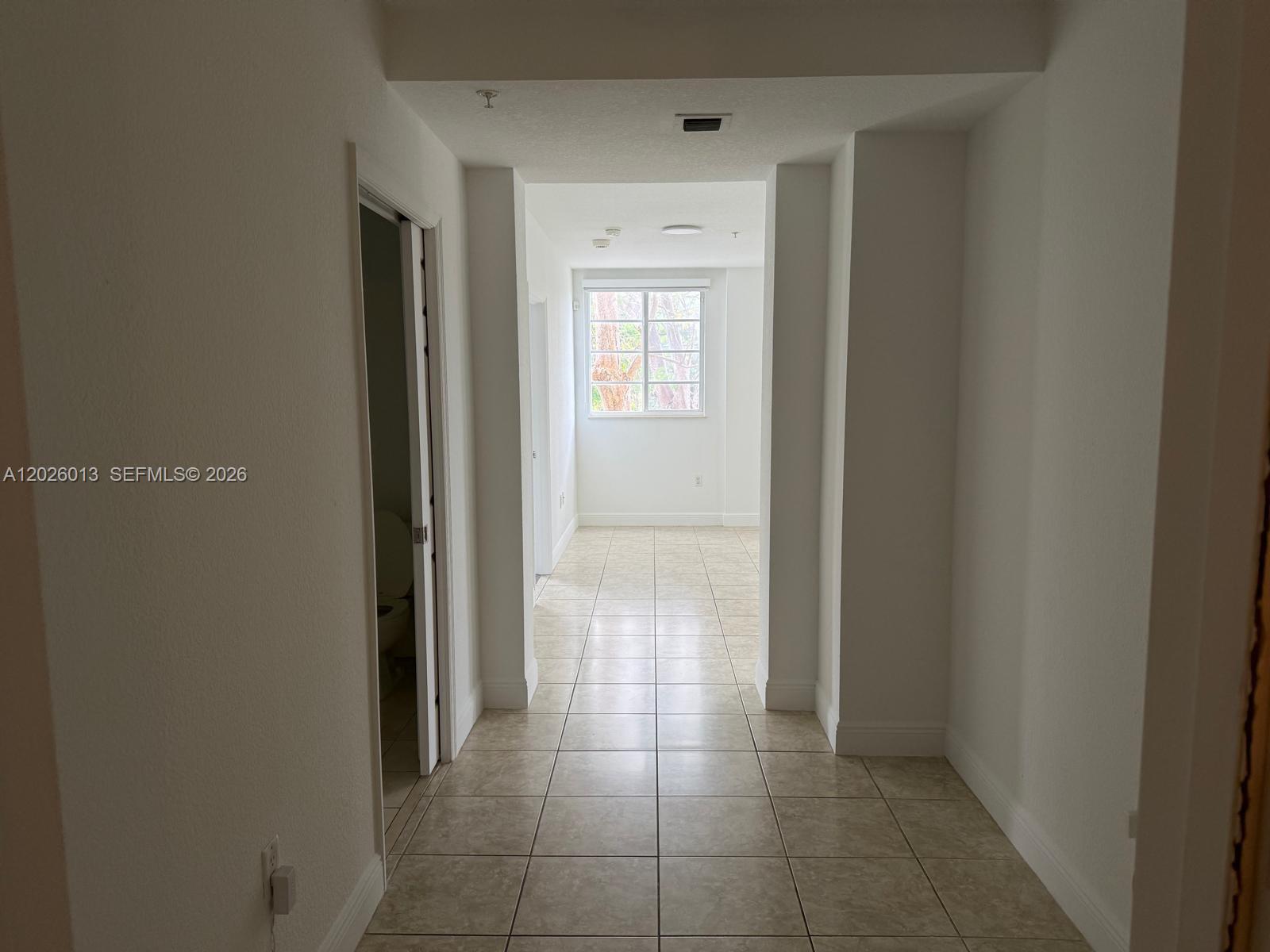 107 Mendoza Ave 201