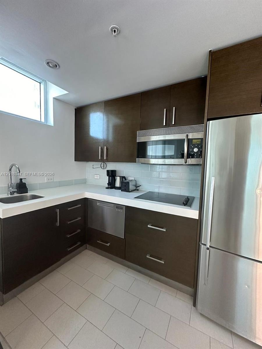 SOLE CONDO - Residential