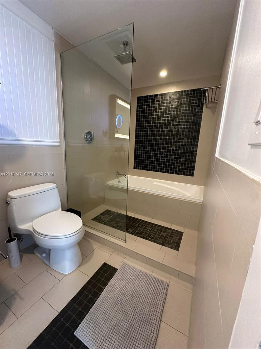 SOLE CONDO - Residential