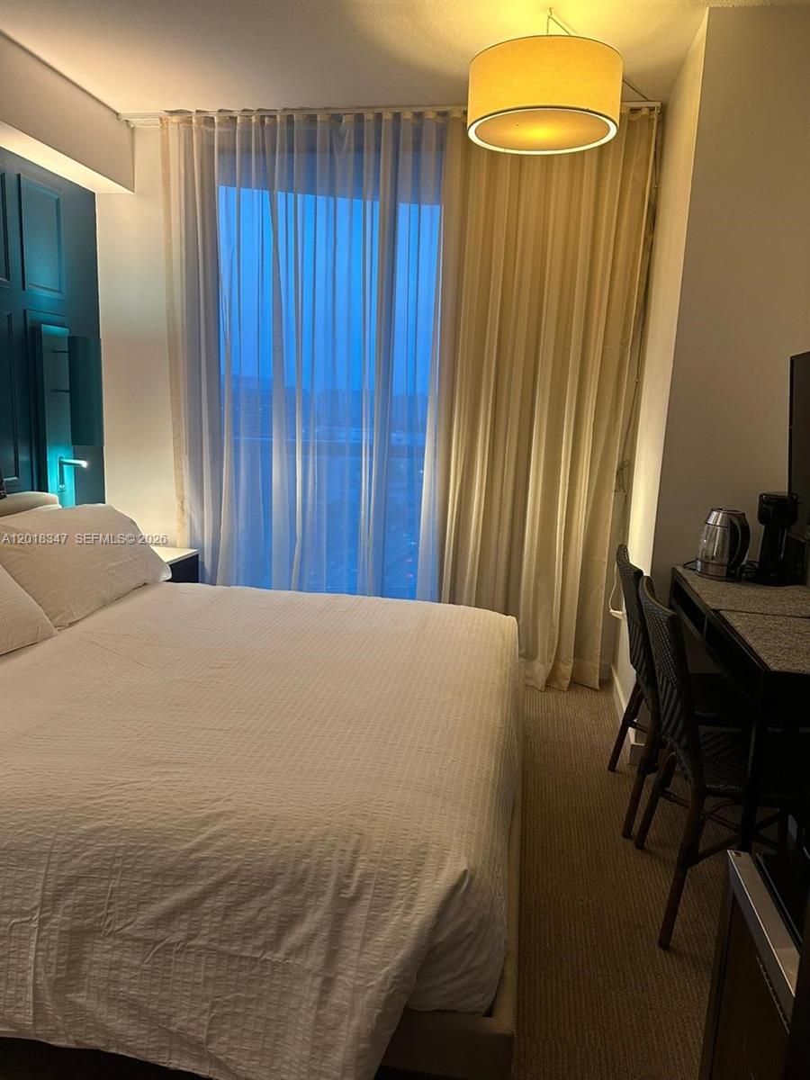 SOLE CONDO - Residential