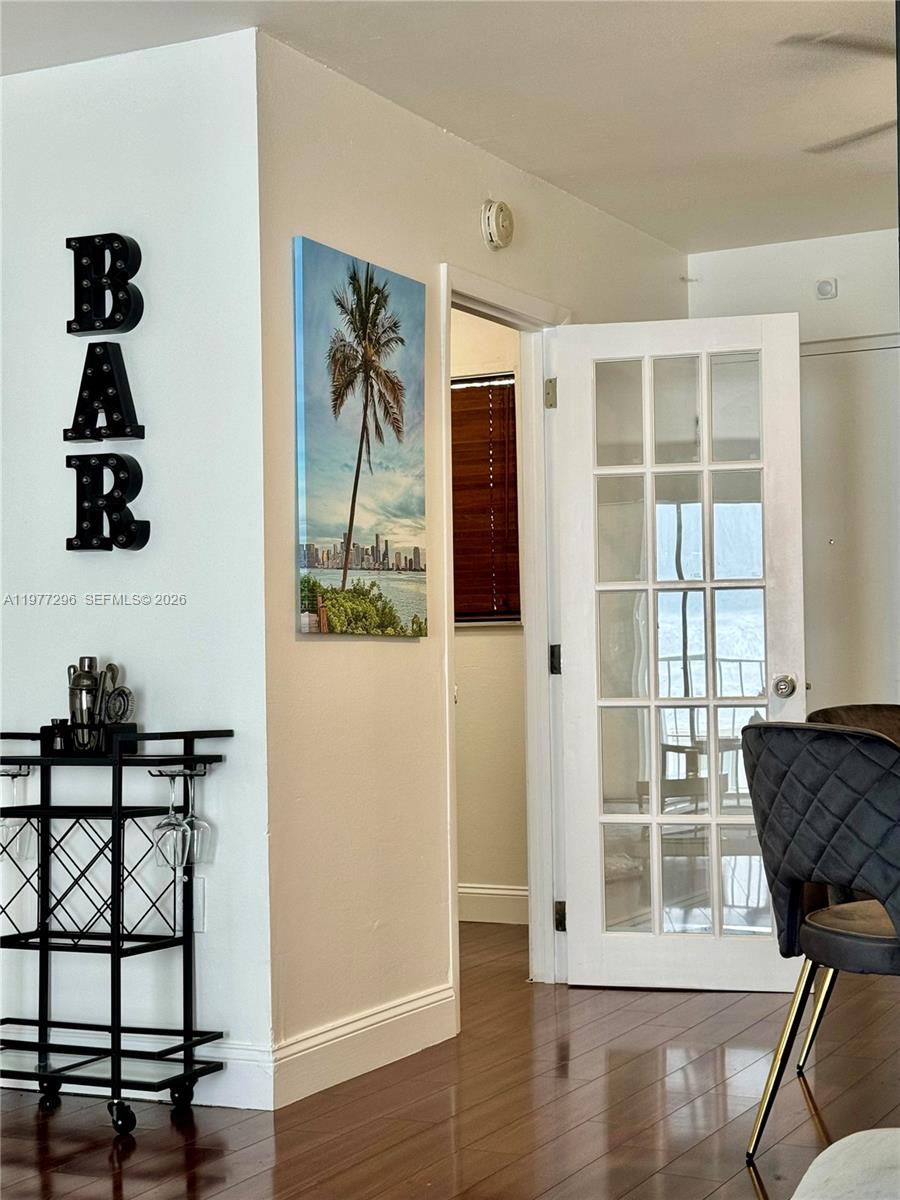 MERIDIAN PLAZA ASSOC COND - Residential Lease