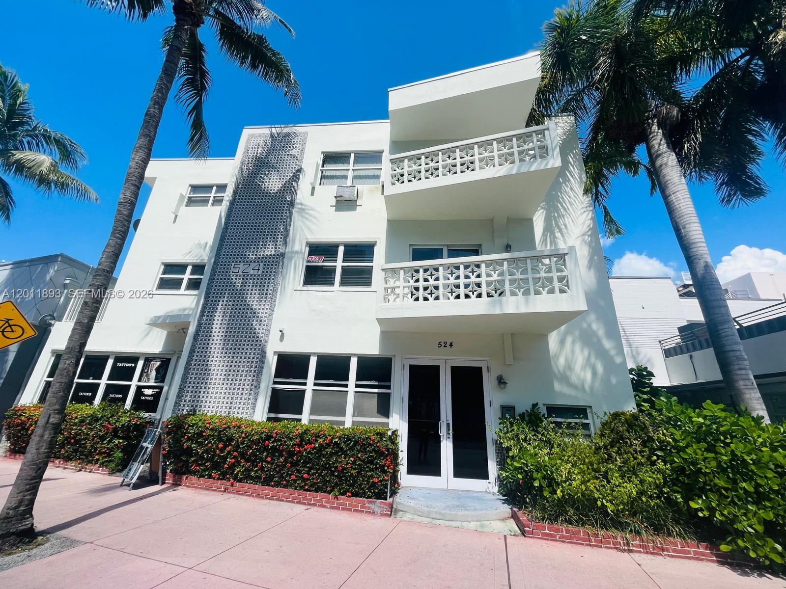 524 Washington Ave 305