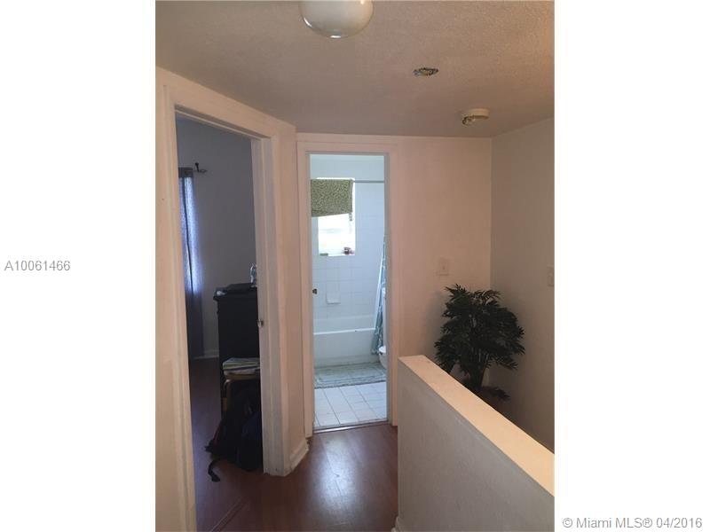 SUNSET PALM VILLAS - Residential Lease