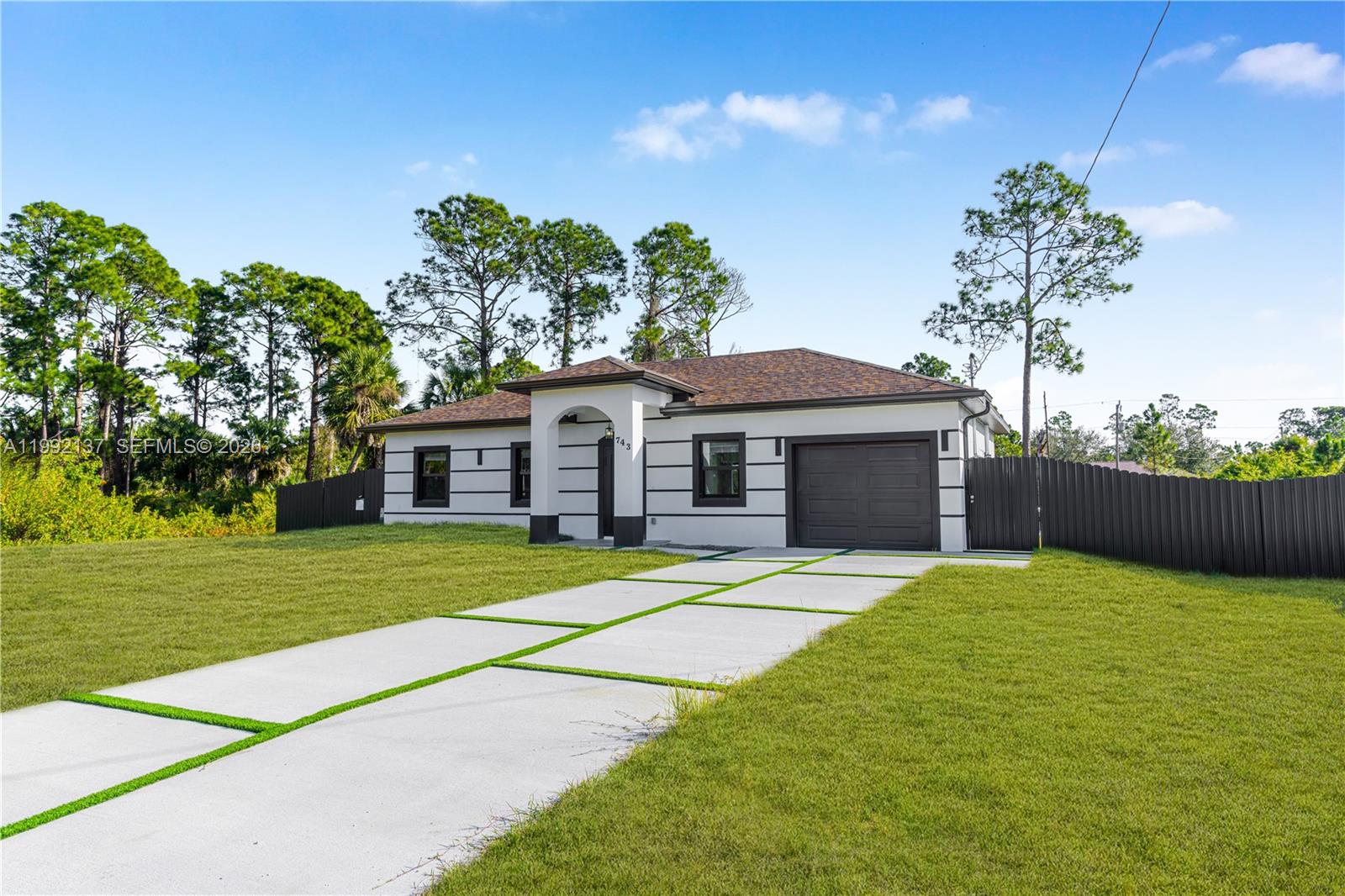LEHIGH ACRES - Residential