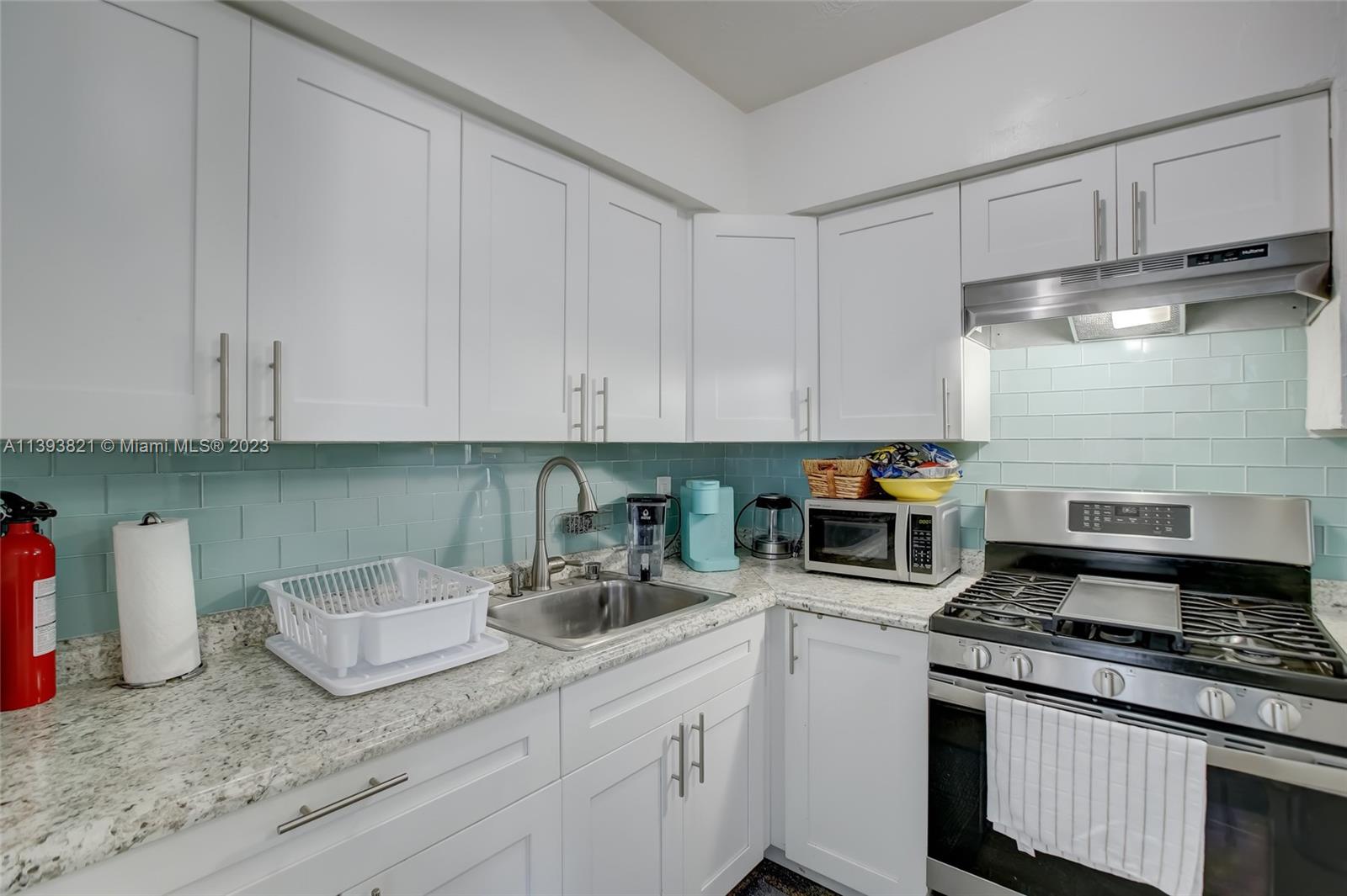 HOLLYWOOD BEACH FIRST ADD - Residential Income