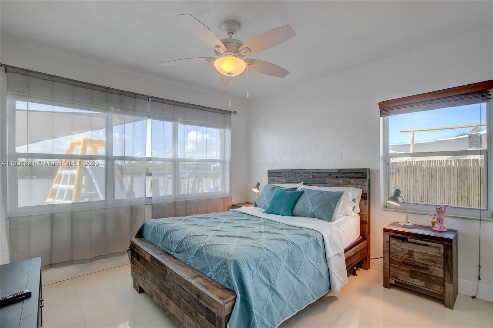 HOLLYWOOD BEACH FIRST ADD - Residential Income