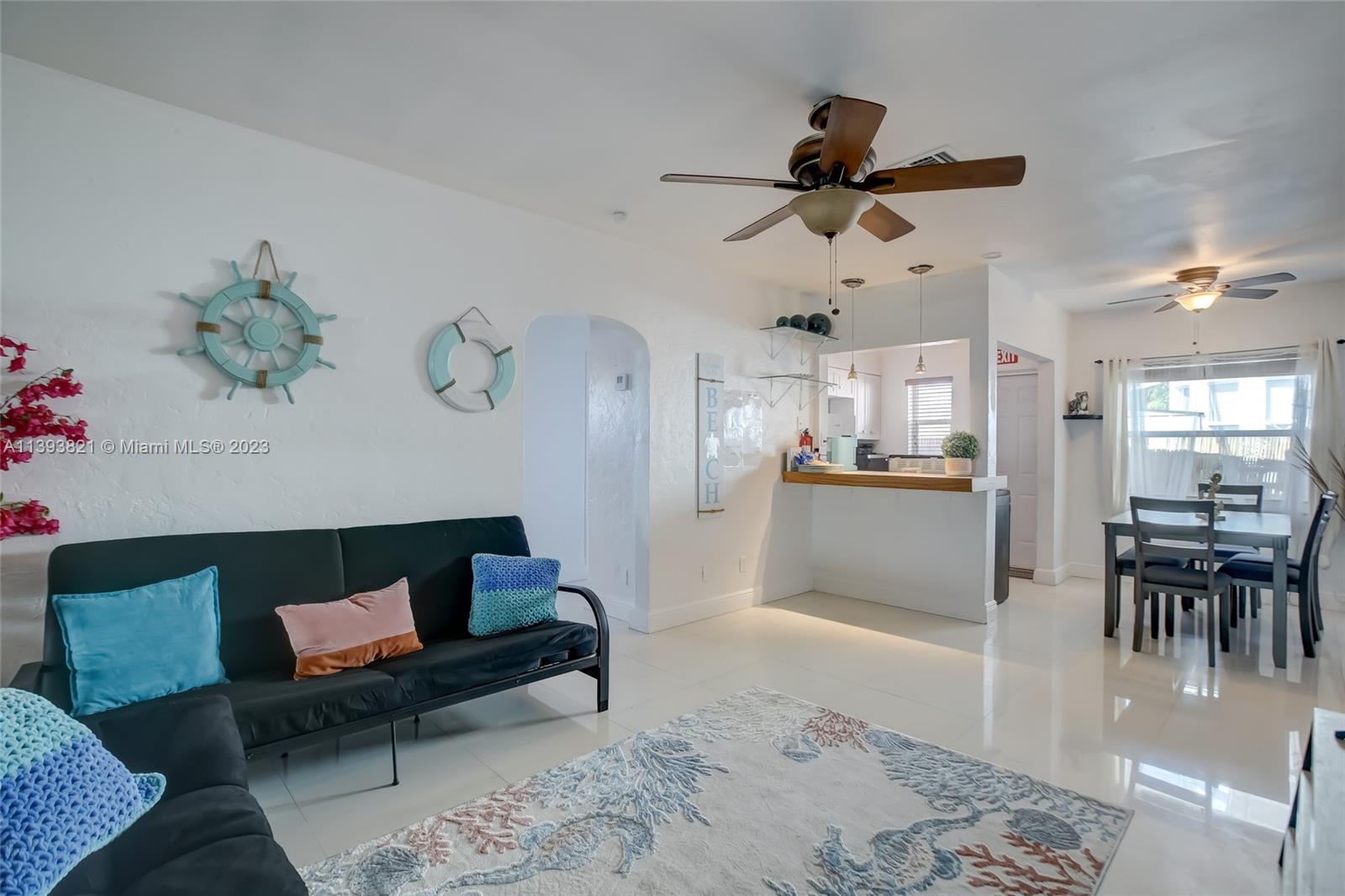 HOLLYWOOD BEACH FIRST ADD - Residential Income