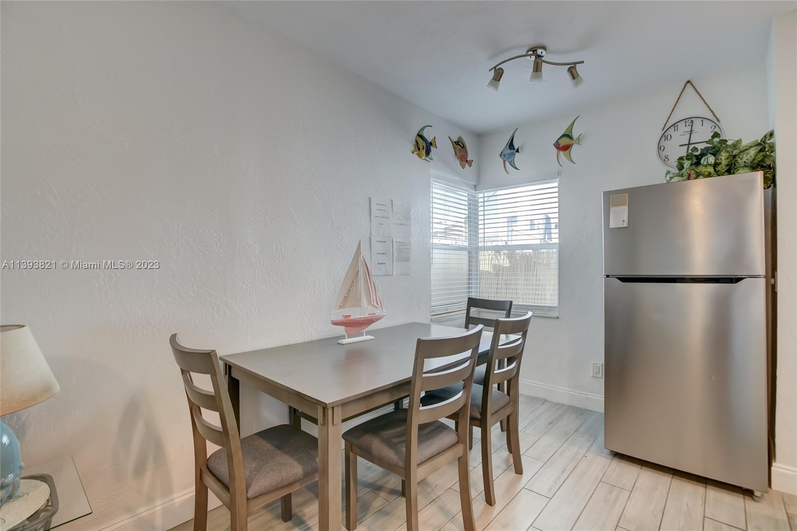 HOLLYWOOD BEACH FIRST ADD - Residential Income