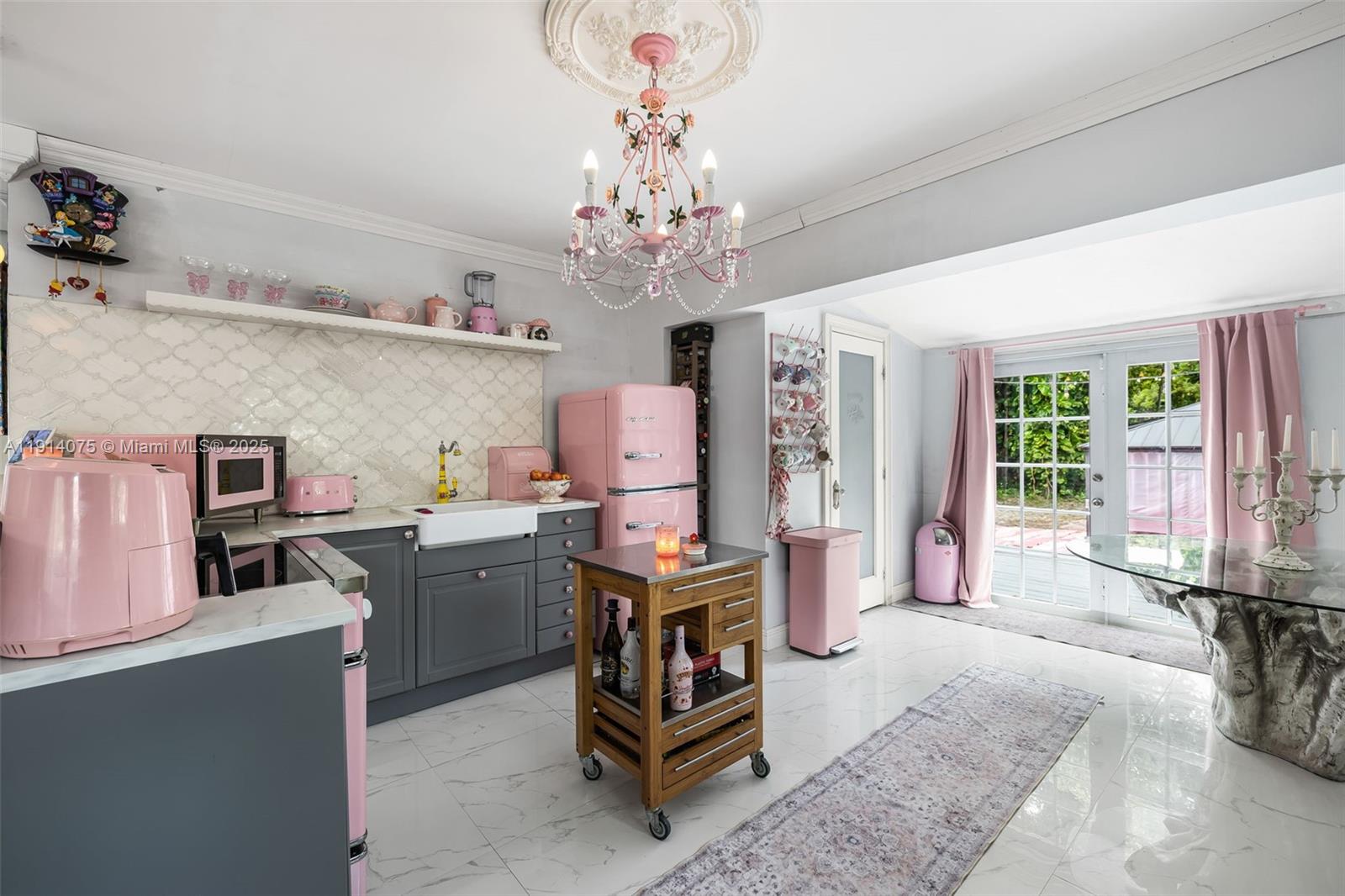 POMELO PARK - Residential