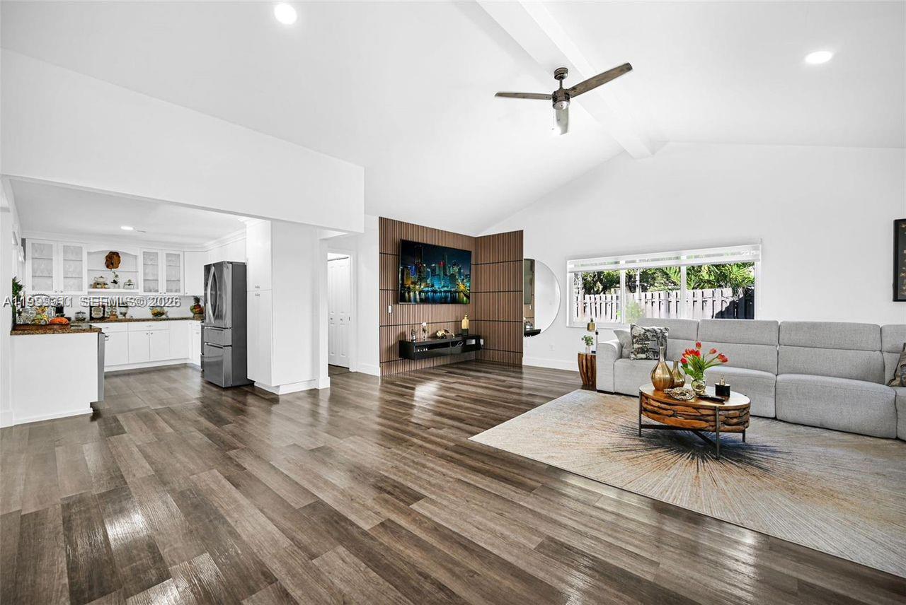 CROSSINGS SEC 4, THE - Residential Lease