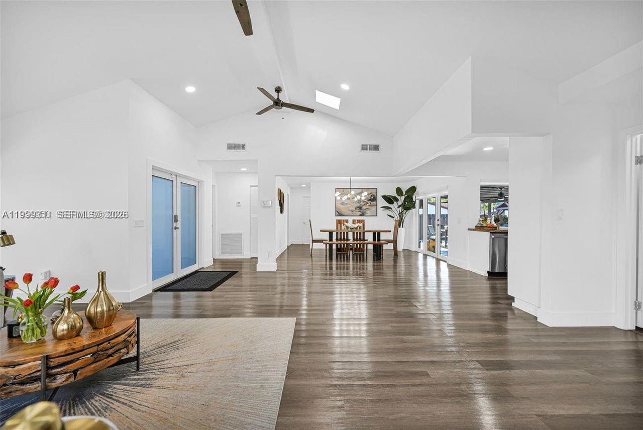 CROSSINGS SEC 4, THE - Residential Lease