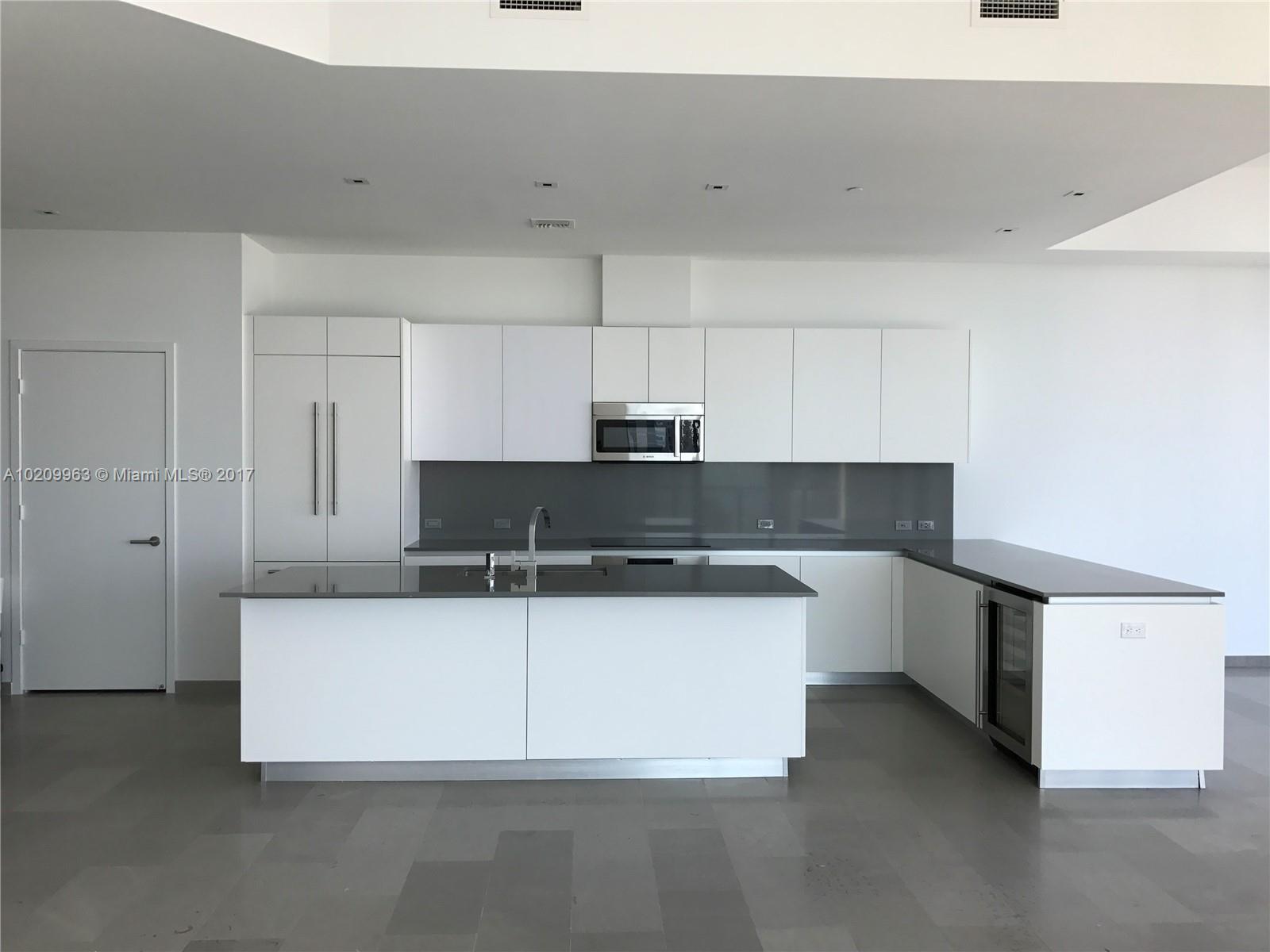 BRICKELL CITY CENTER REAC - Residential Lease