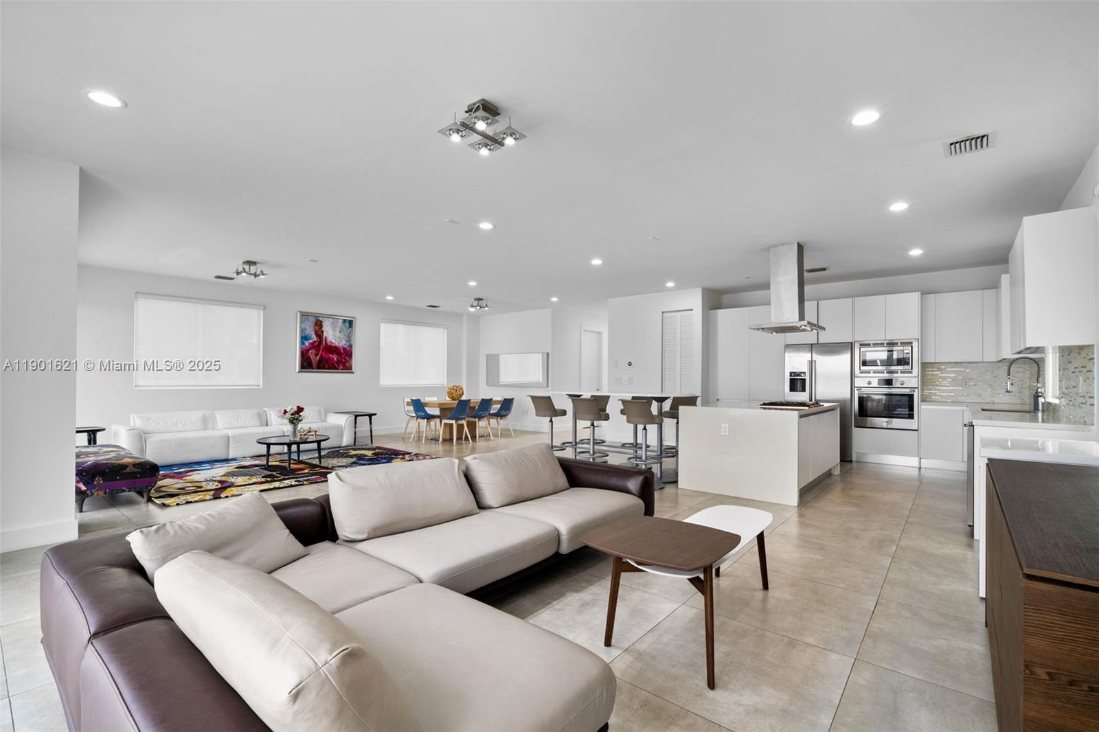 DORAL COMMONS RESIDENTIAL - Residential