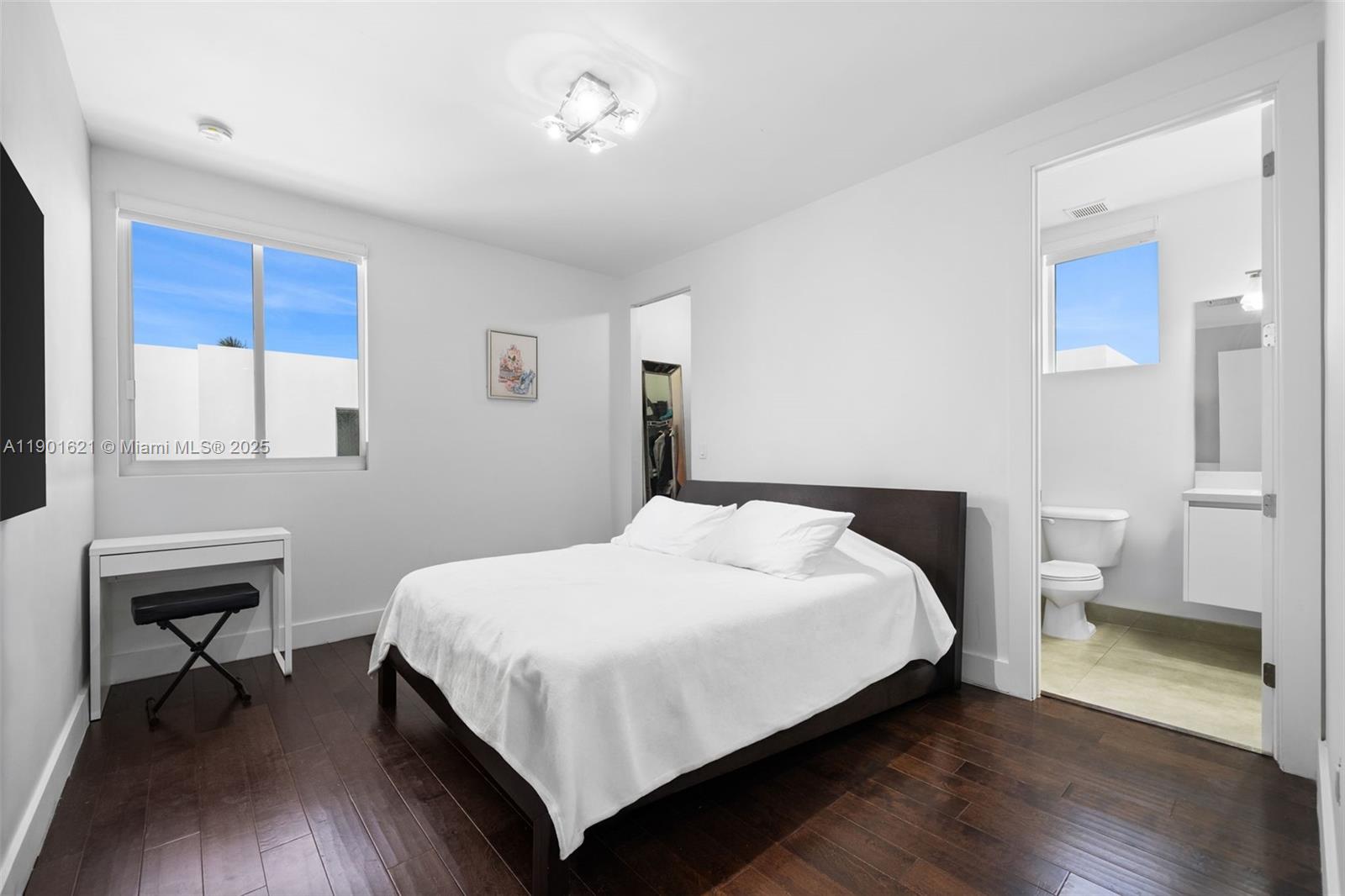 DORAL COMMONS RESIDENTIAL - Residential