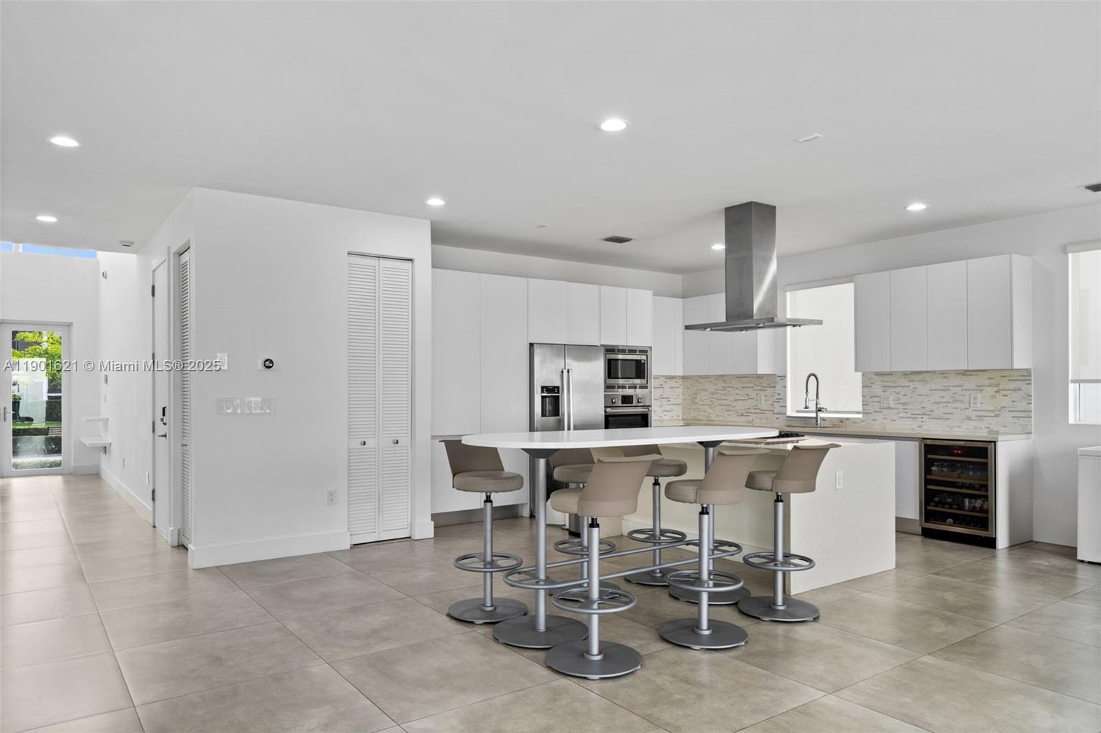 DORAL COMMONS RESIDENTIAL - Residential