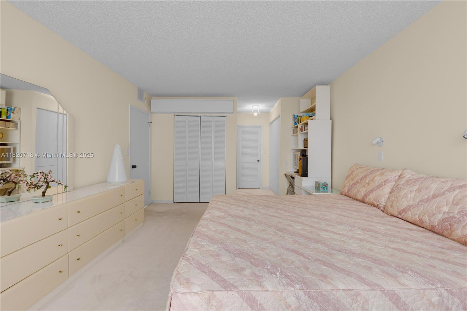 OLYMPUS CONDO - Residential
