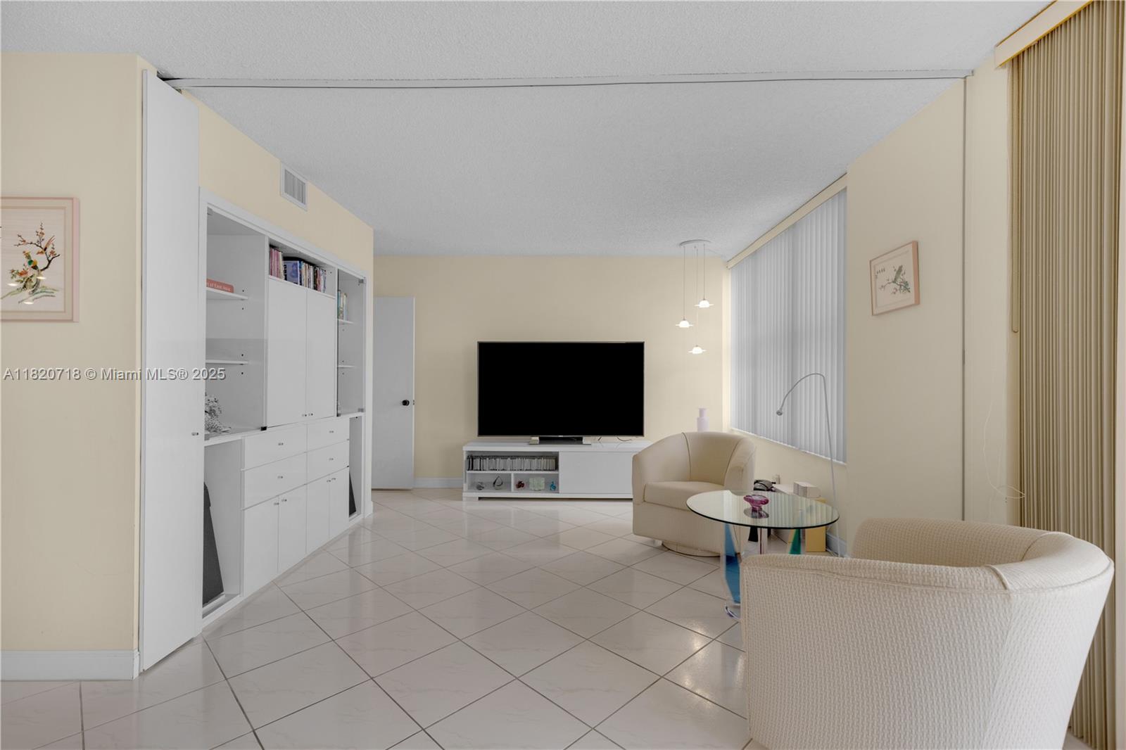 OLYMPUS CONDO - Residential