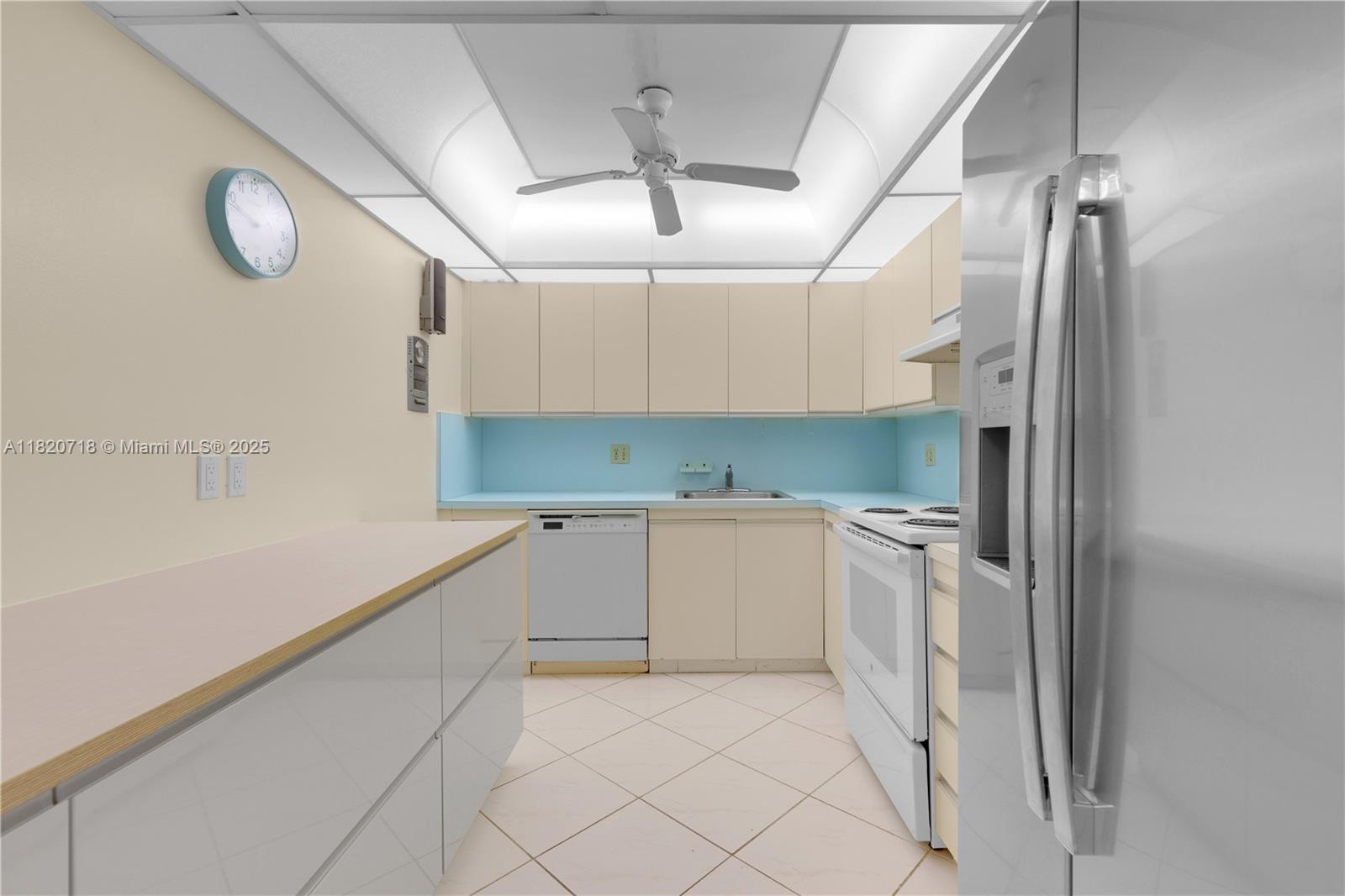 OLYMPUS CONDO - Residential
