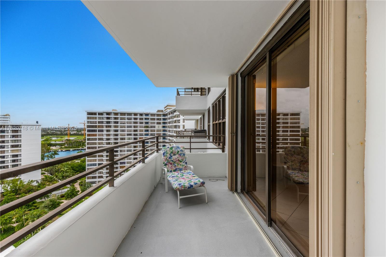 OLYMPUS CONDO - Residential