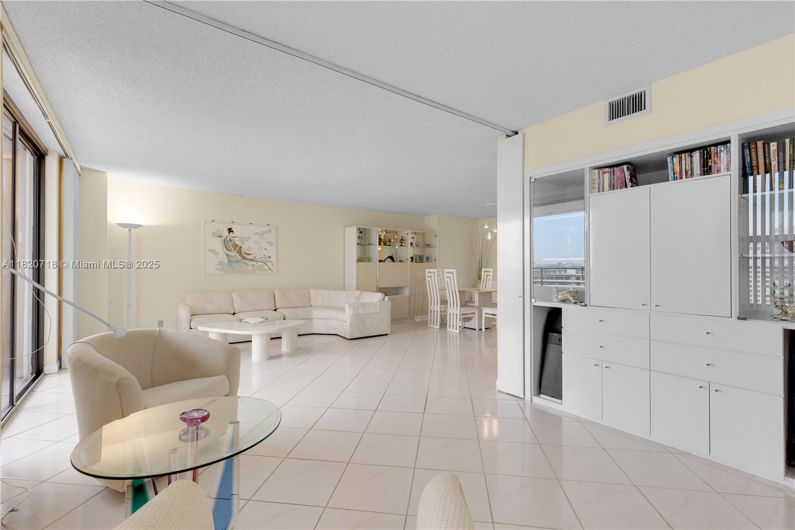 OLYMPUS CONDO - Residential