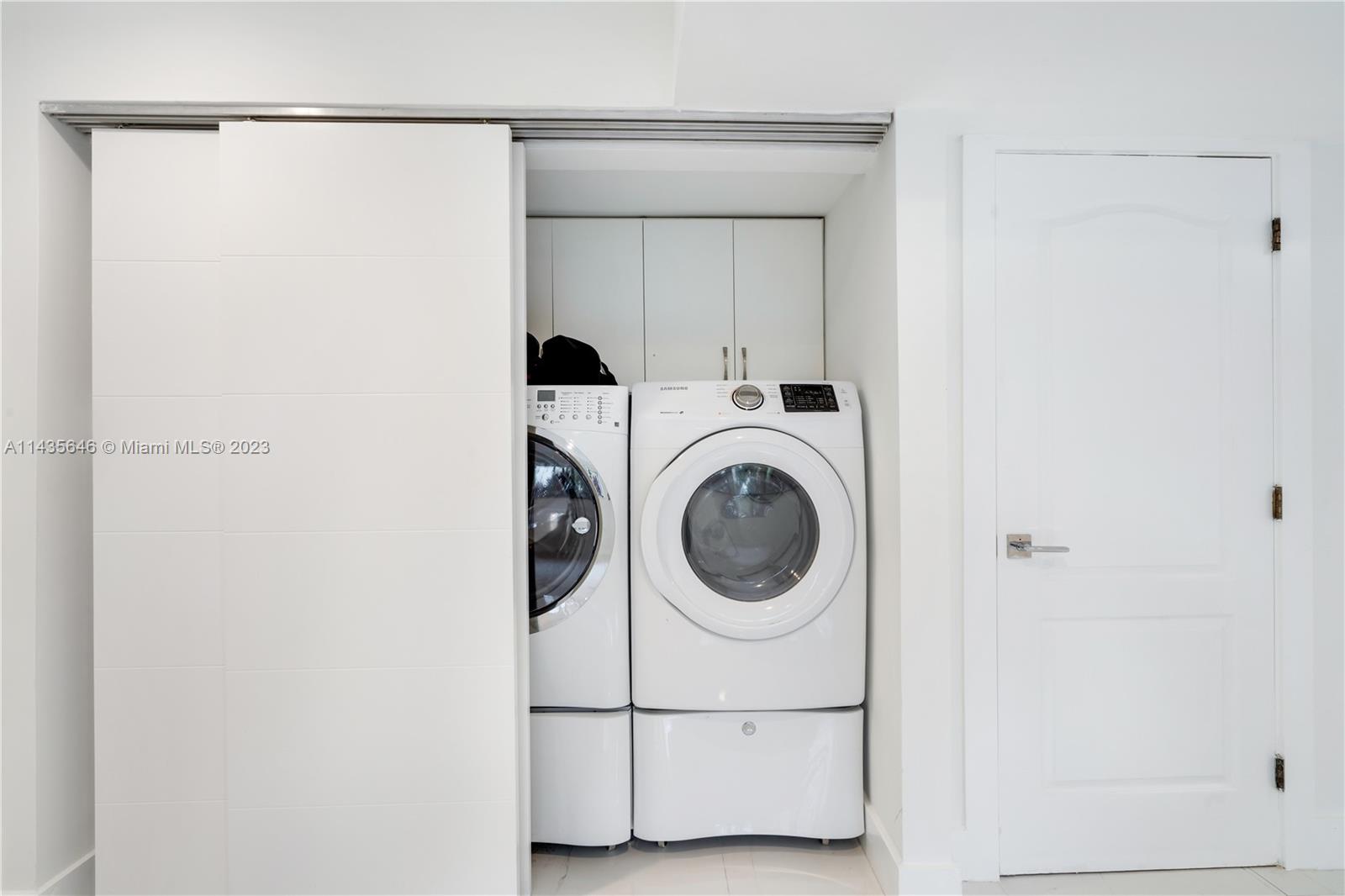 L HERMITAGE - Residential