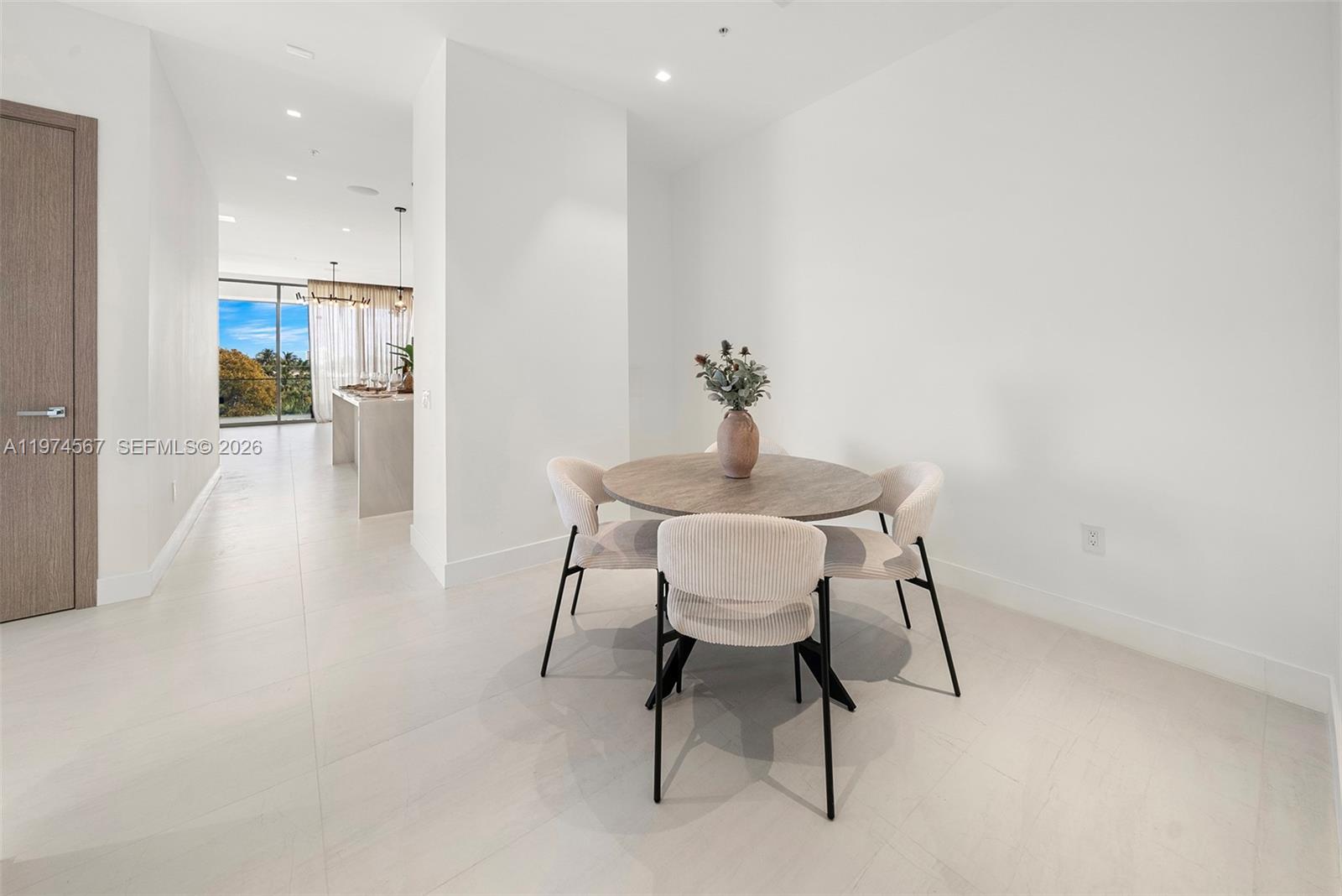 DELRAY TOWN OF - Residential