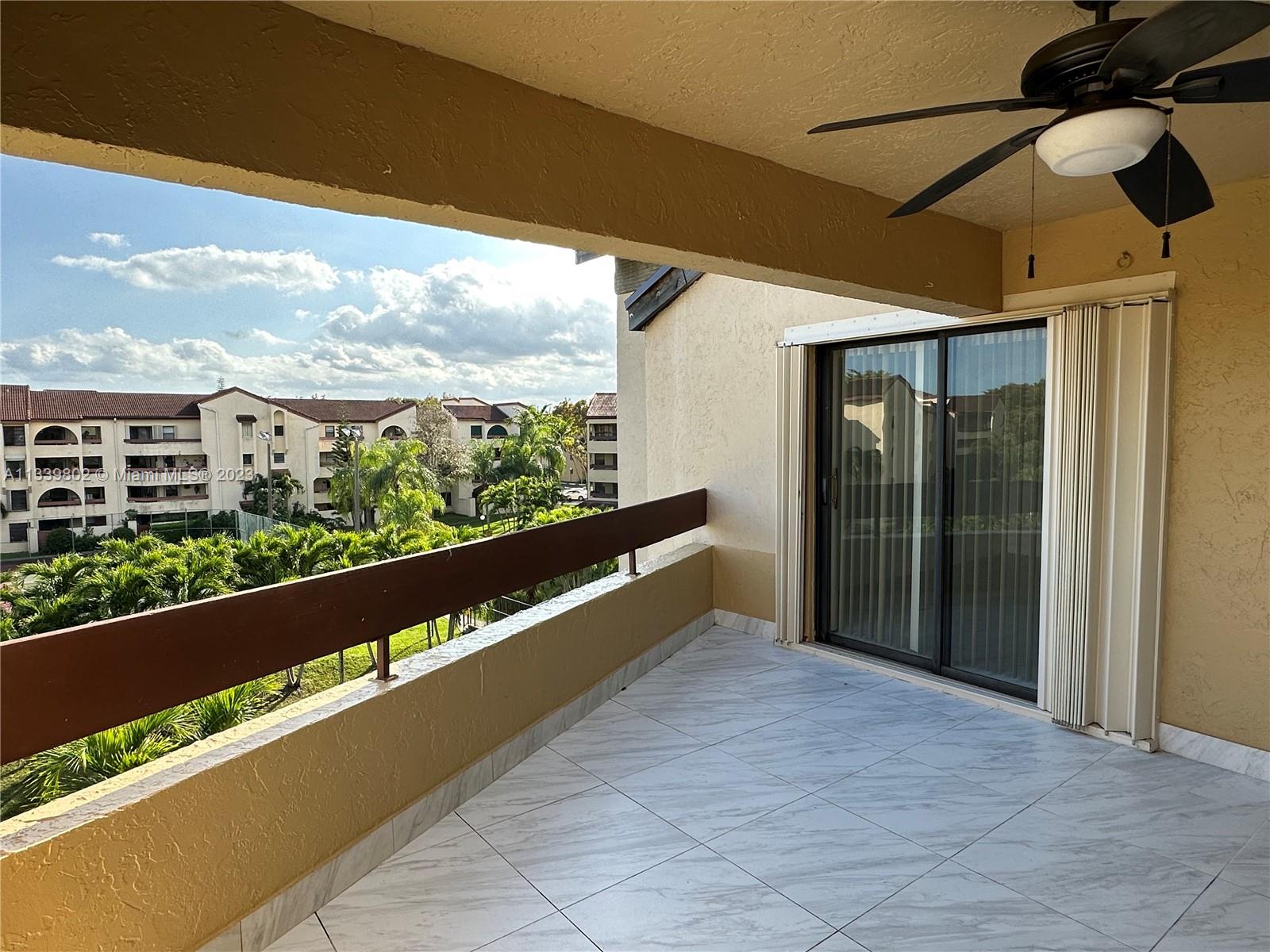 KENLAND POINTE CONDO II - Residential Lease