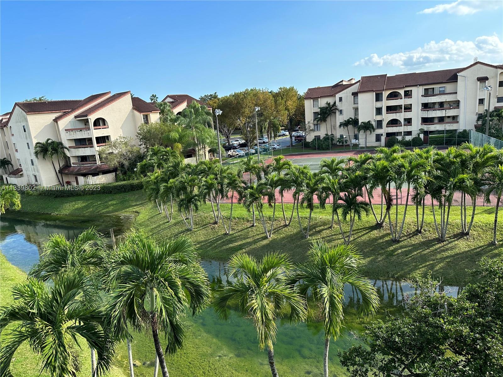 KENLAND POINTE CONDO II - Residential Lease