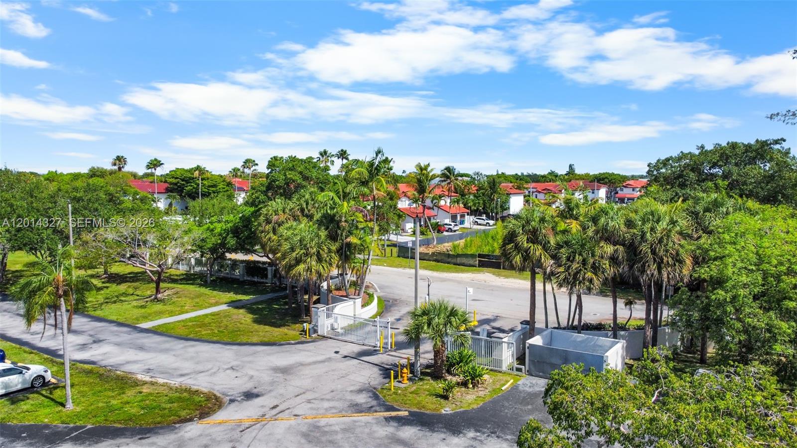 SAGA BAY GARDENS CONDO - Residential