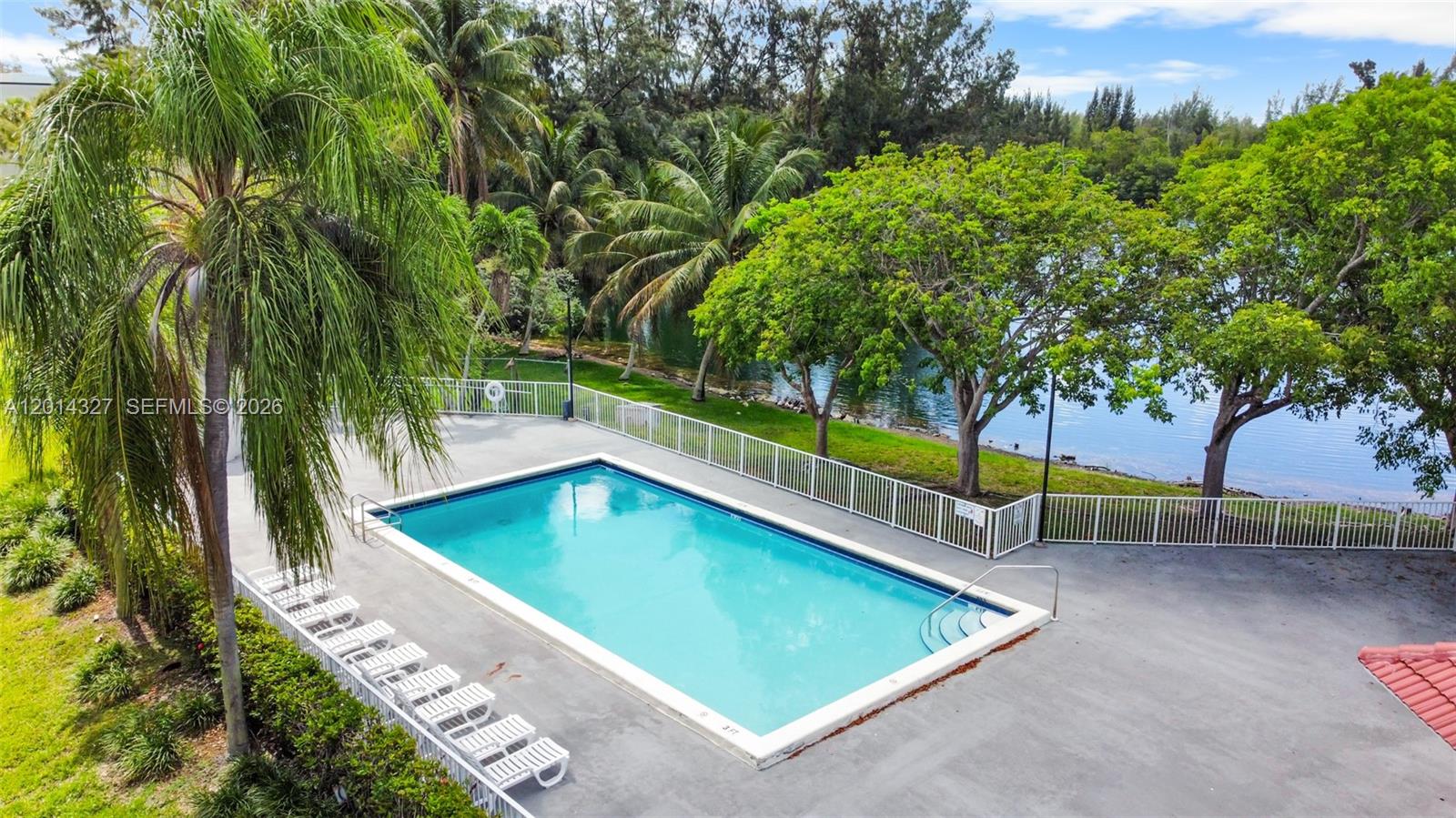 SAGA BAY GARDENS CONDO - Residential