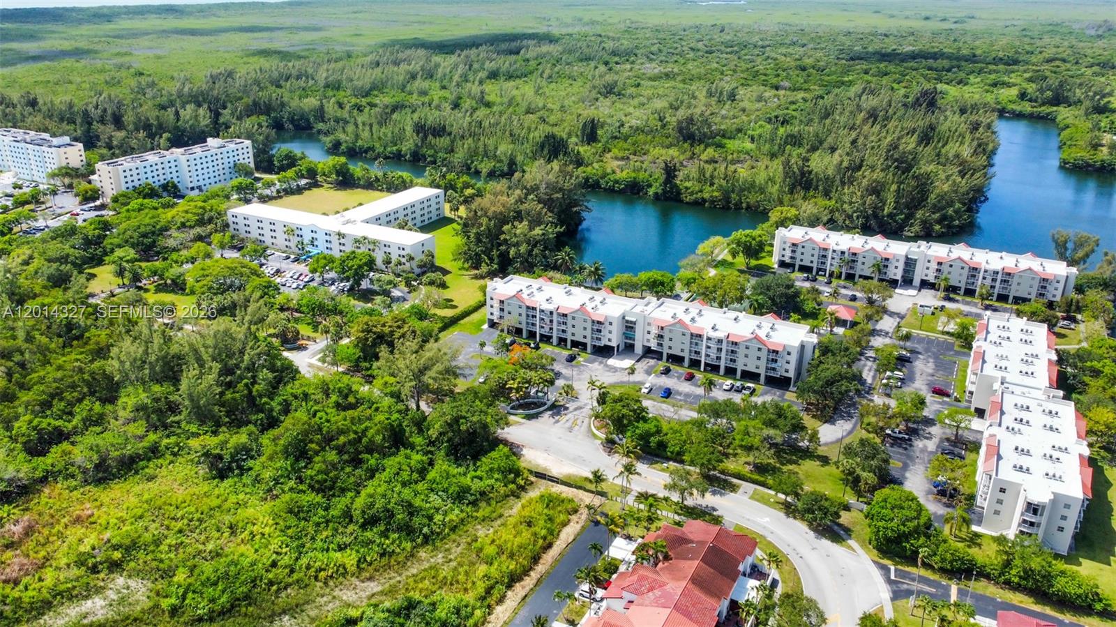 SAGA BAY GARDENS CONDO - Residential