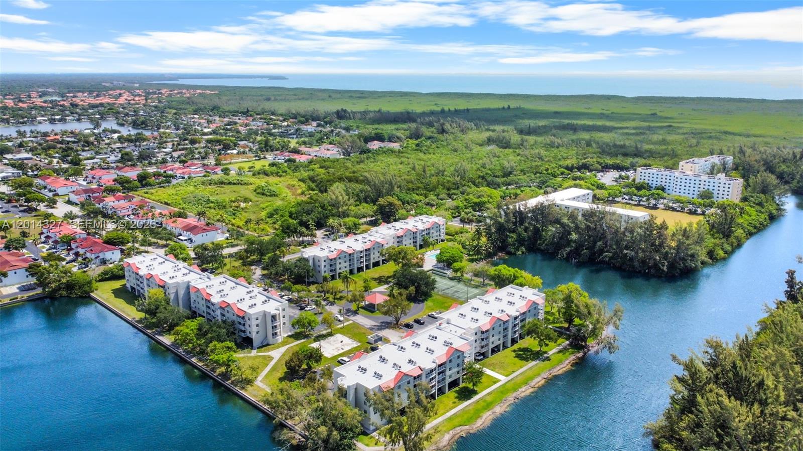 SAGA BAY GARDENS CONDO - Residential