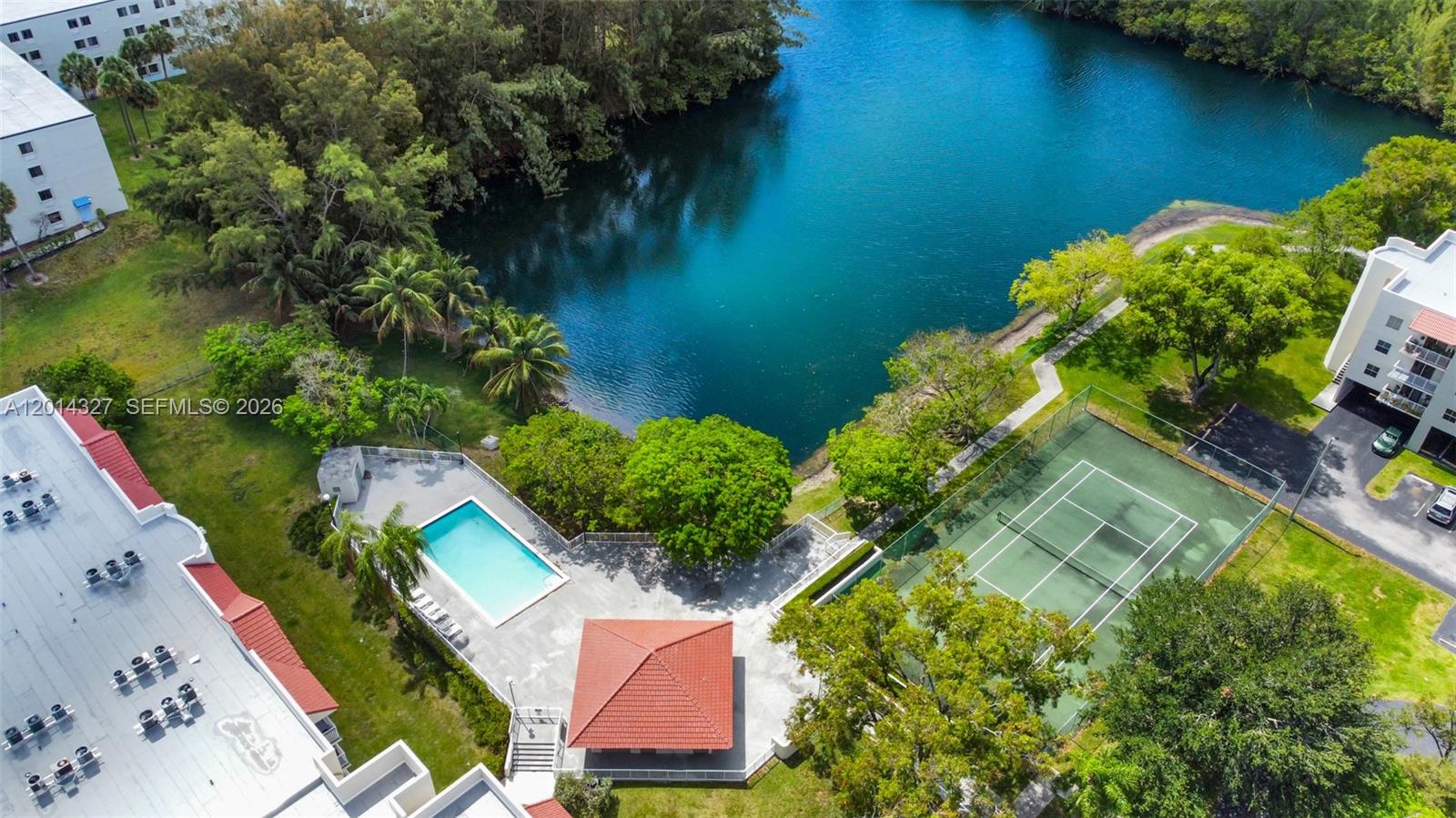 SAGA BAY GARDENS CONDO - Residential