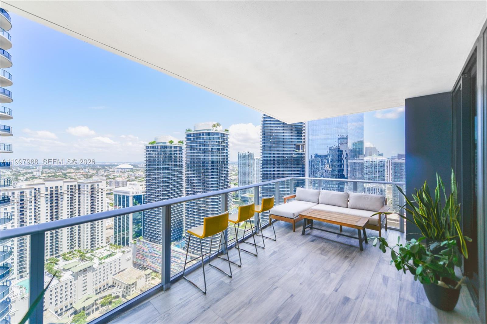 1010 BRICKELL CONDO - Residential Lease