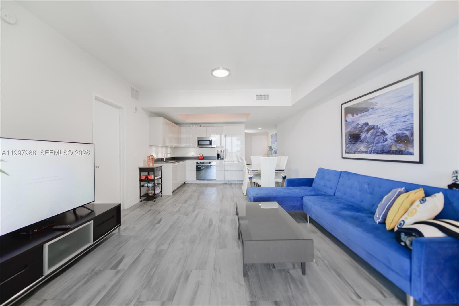 1010 BRICKELL CONDO - Residential Lease