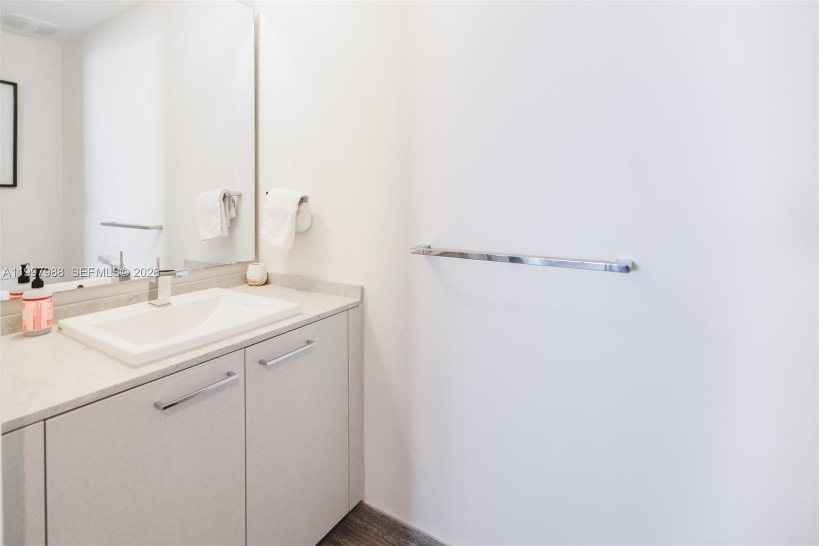 1010 BRICKELL CONDO - Residential Lease