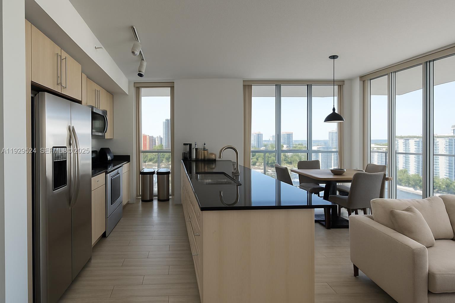 79 SW 12th St 2001-S