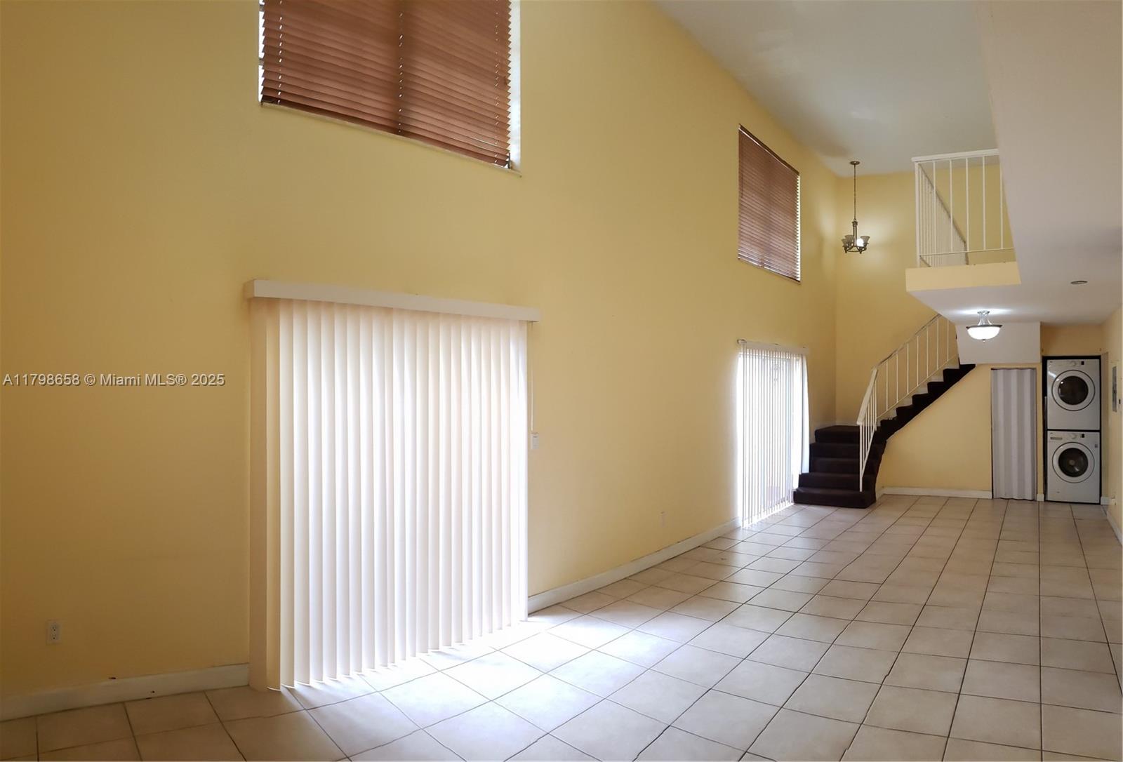 Rental Property at 8500 Sw 109th Ave 6-116, Miami, Broward County, Florida - Bedrooms: 3 
Bathrooms: 2  - $2,750 MO.