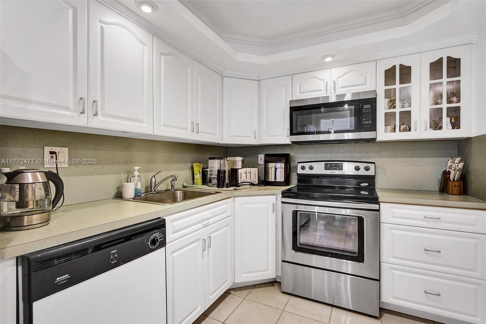 PARKER DORADO CONDO - Residential Lease