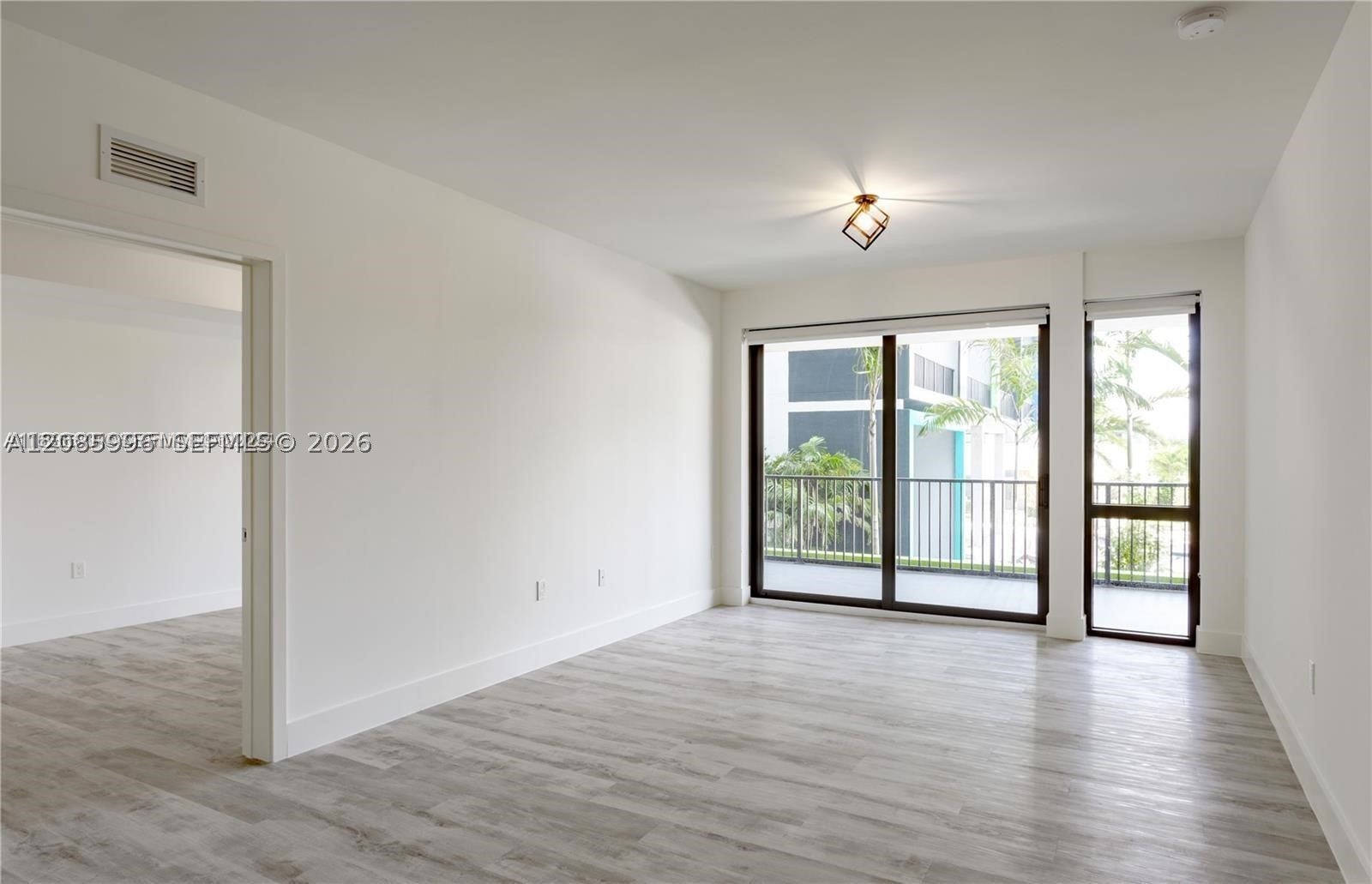 4400 Sunrise Blvd S2-B